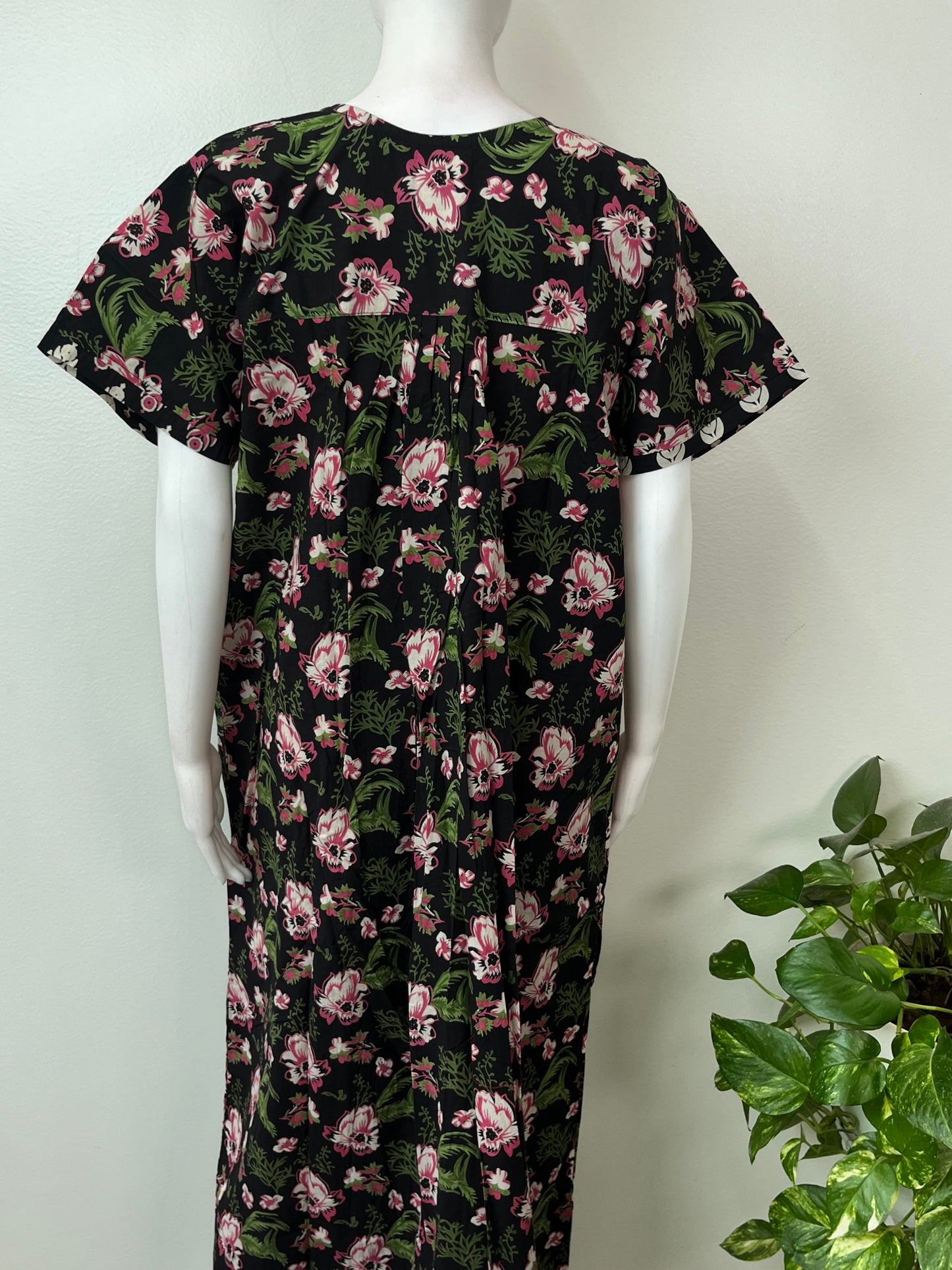 Black Elegant 100% Cotton Women's Nightgown