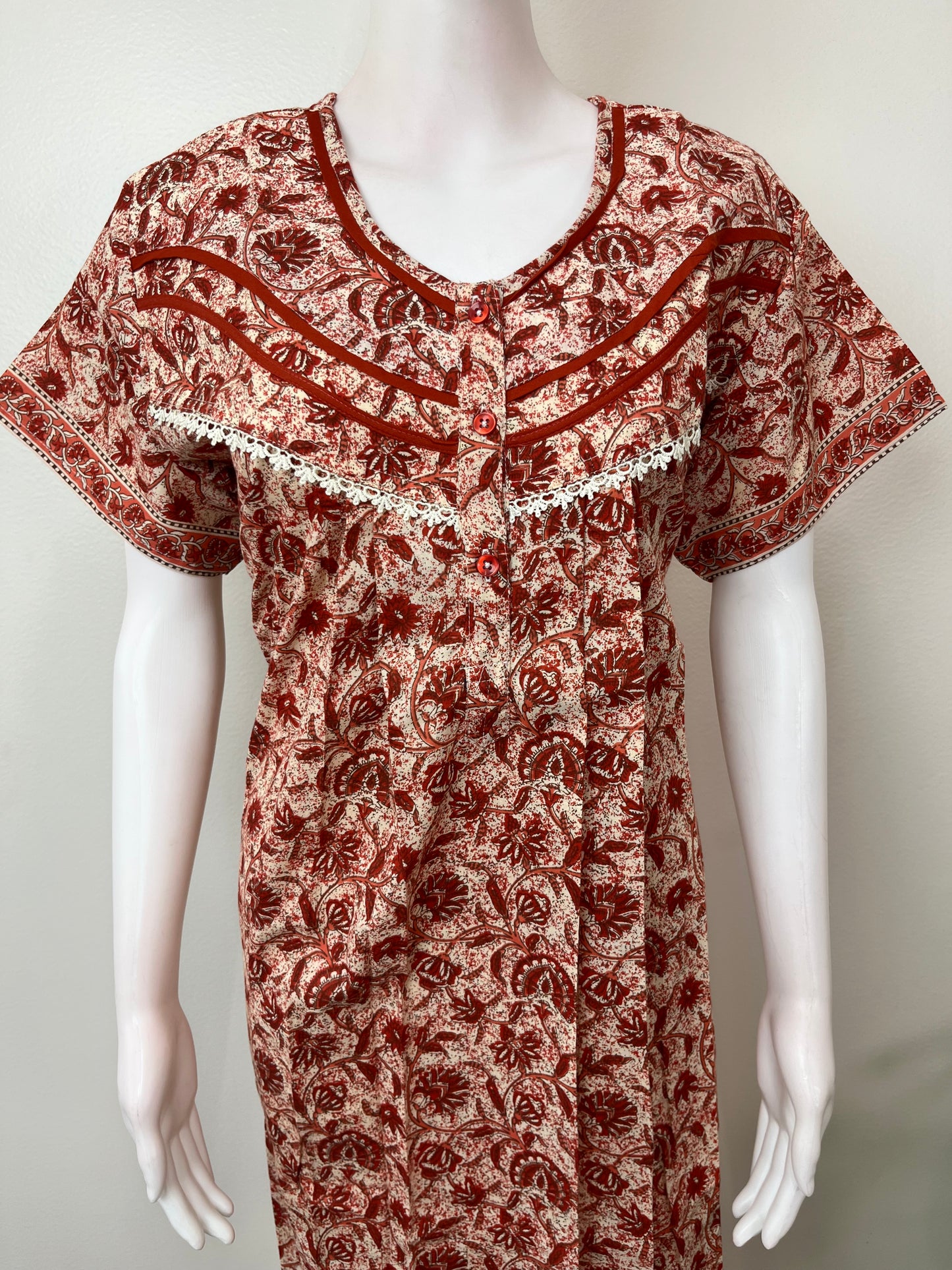 Red Pleated Style Pure Cotton Nightgown