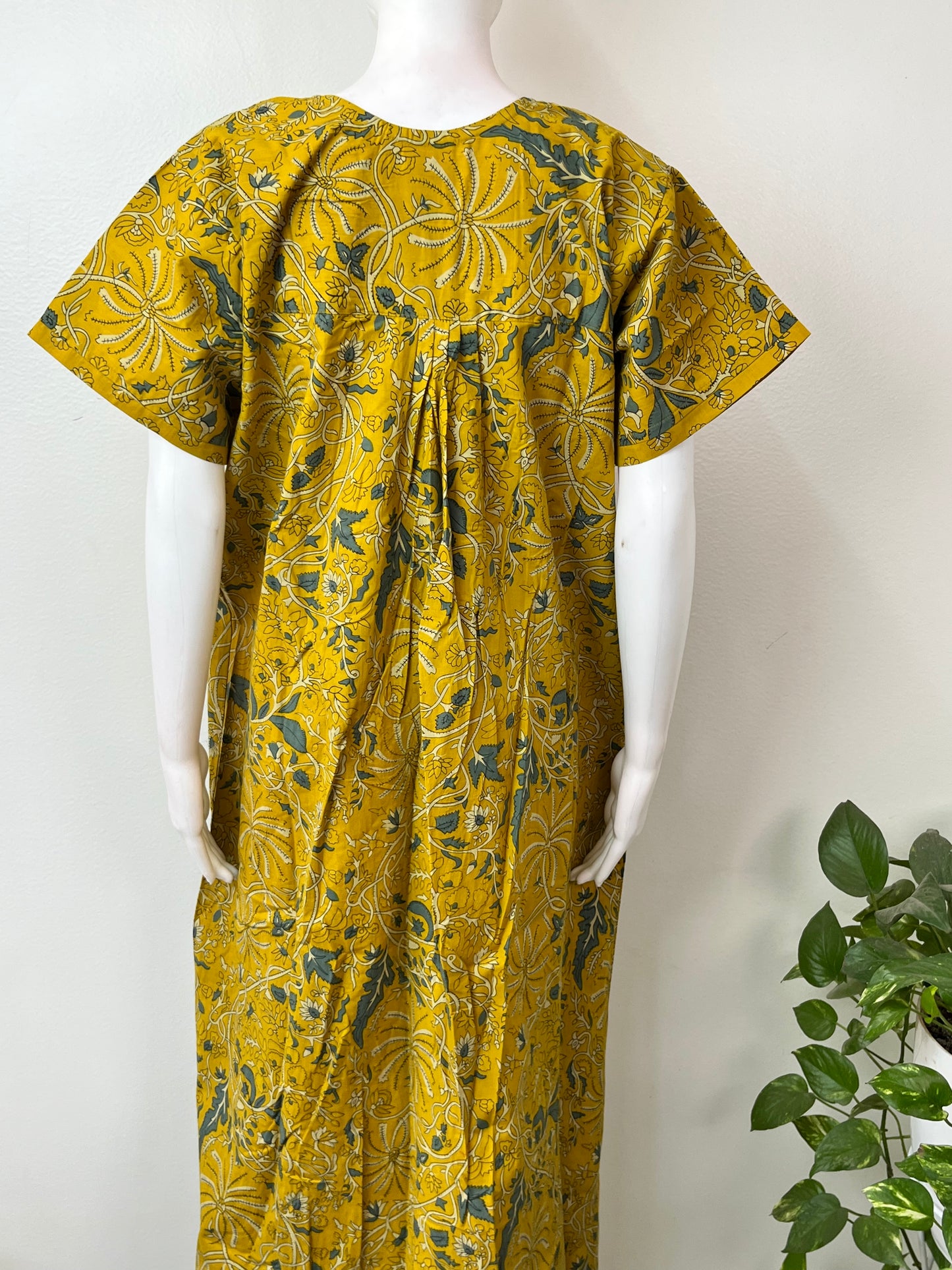 Yellow 100% Cotton Nighty Eleagnt & Breathable
