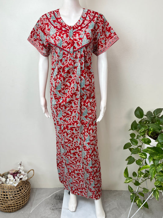 Red Pleated Style Cotton Nightgown