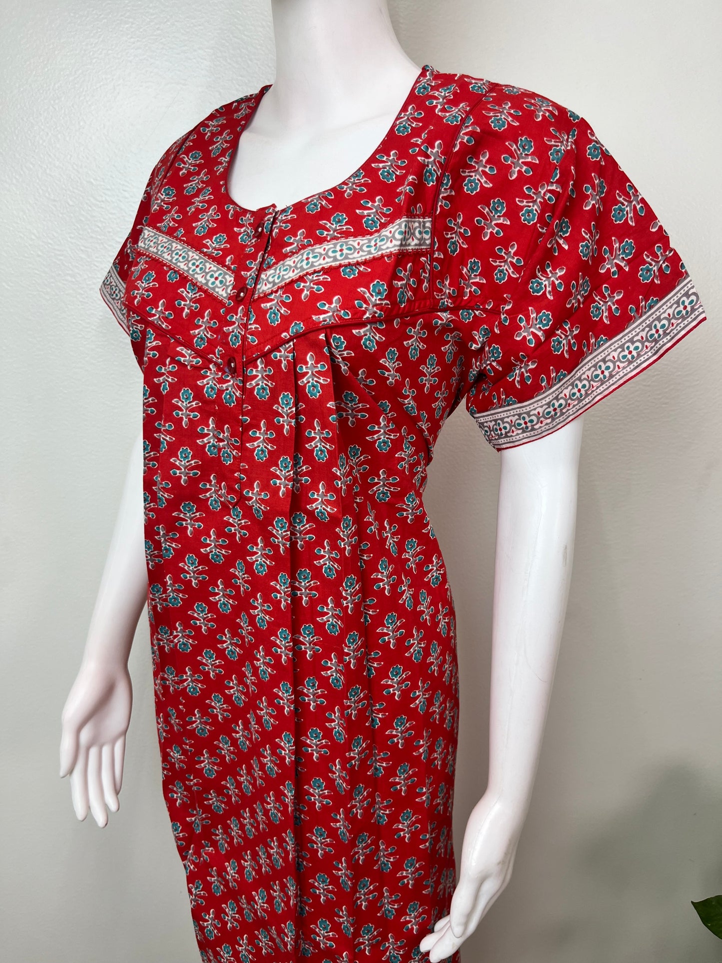 Red Pleated Style Pure Cotton Nightgown