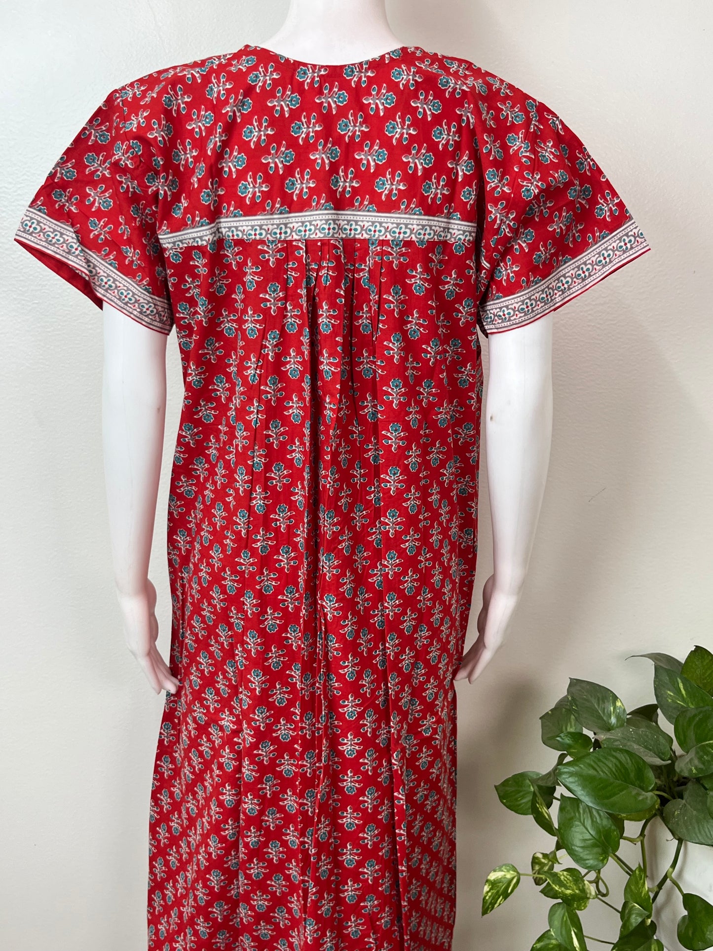 Red Pleated Style Pure Cotton Nightgown