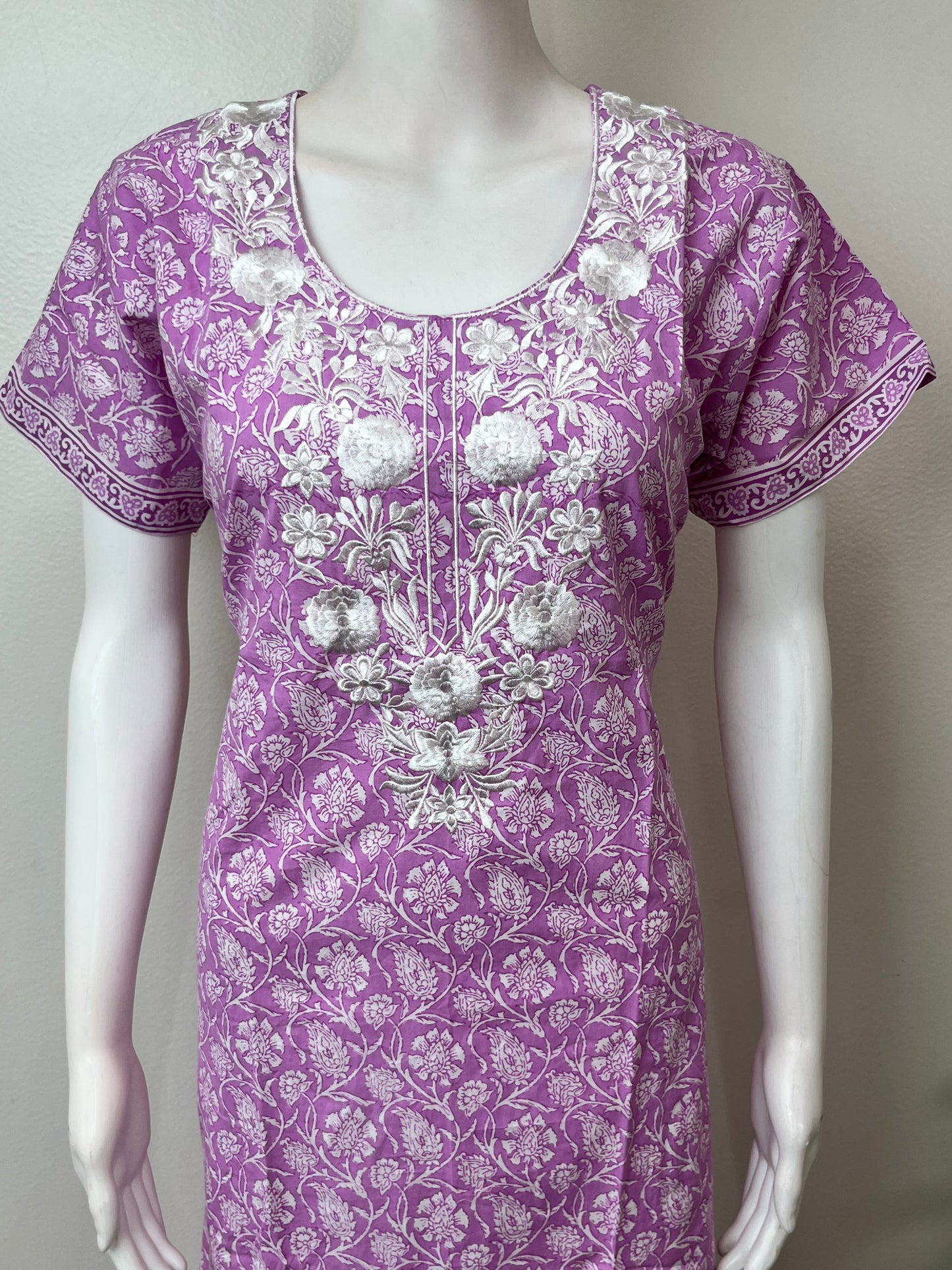 Lavender Pure Cotton Women's Nightgown