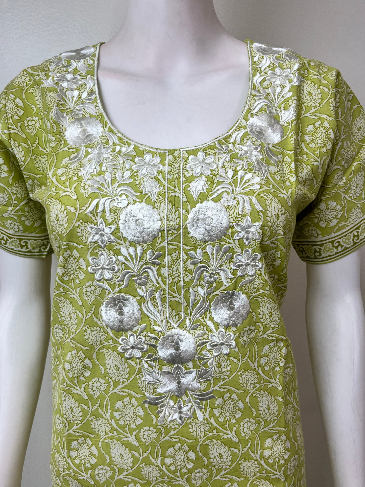 Classic Embroidered Pure Cotton Nightgown