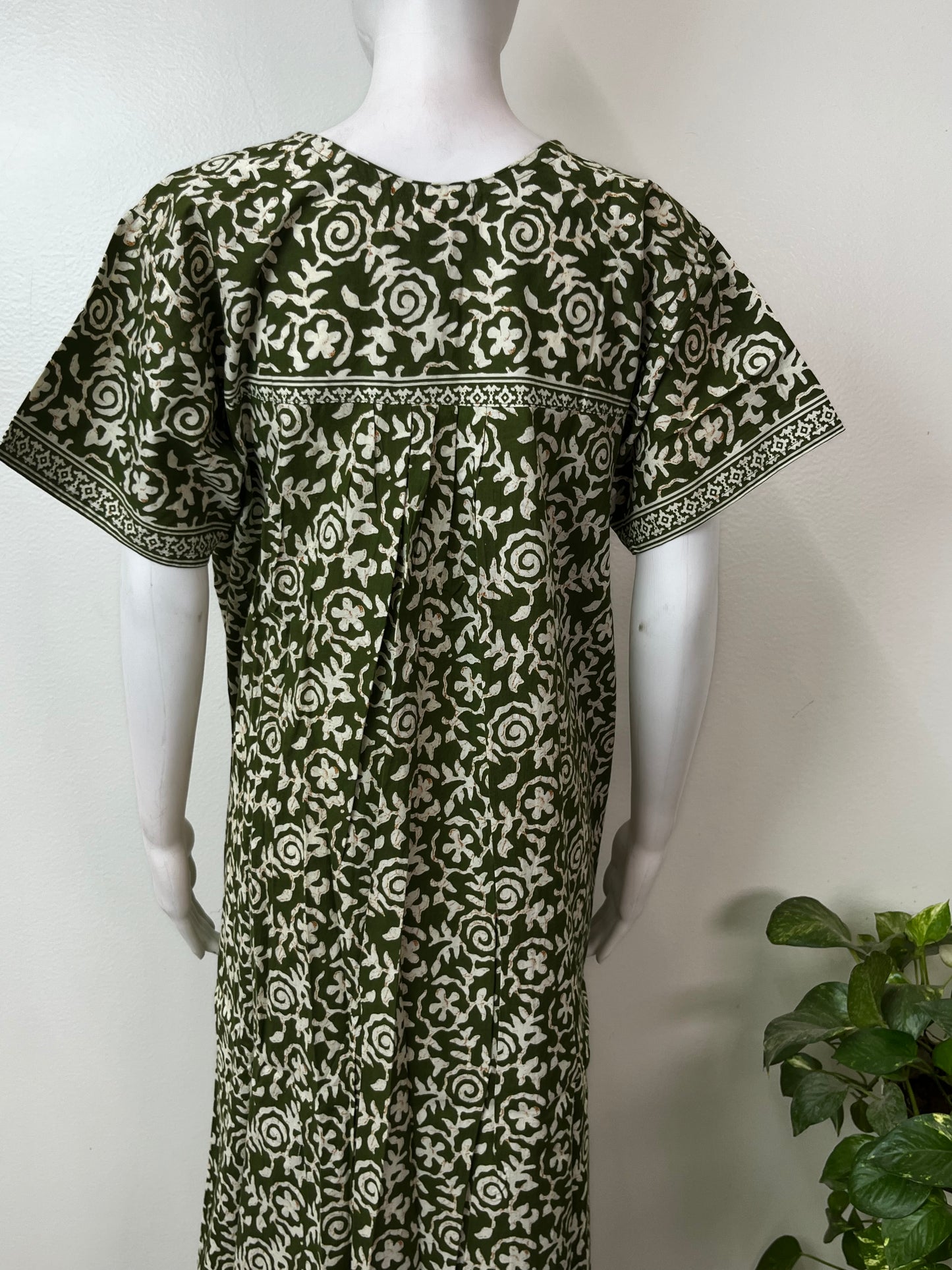 Green Pleated Style Pure Cotton Nightgown