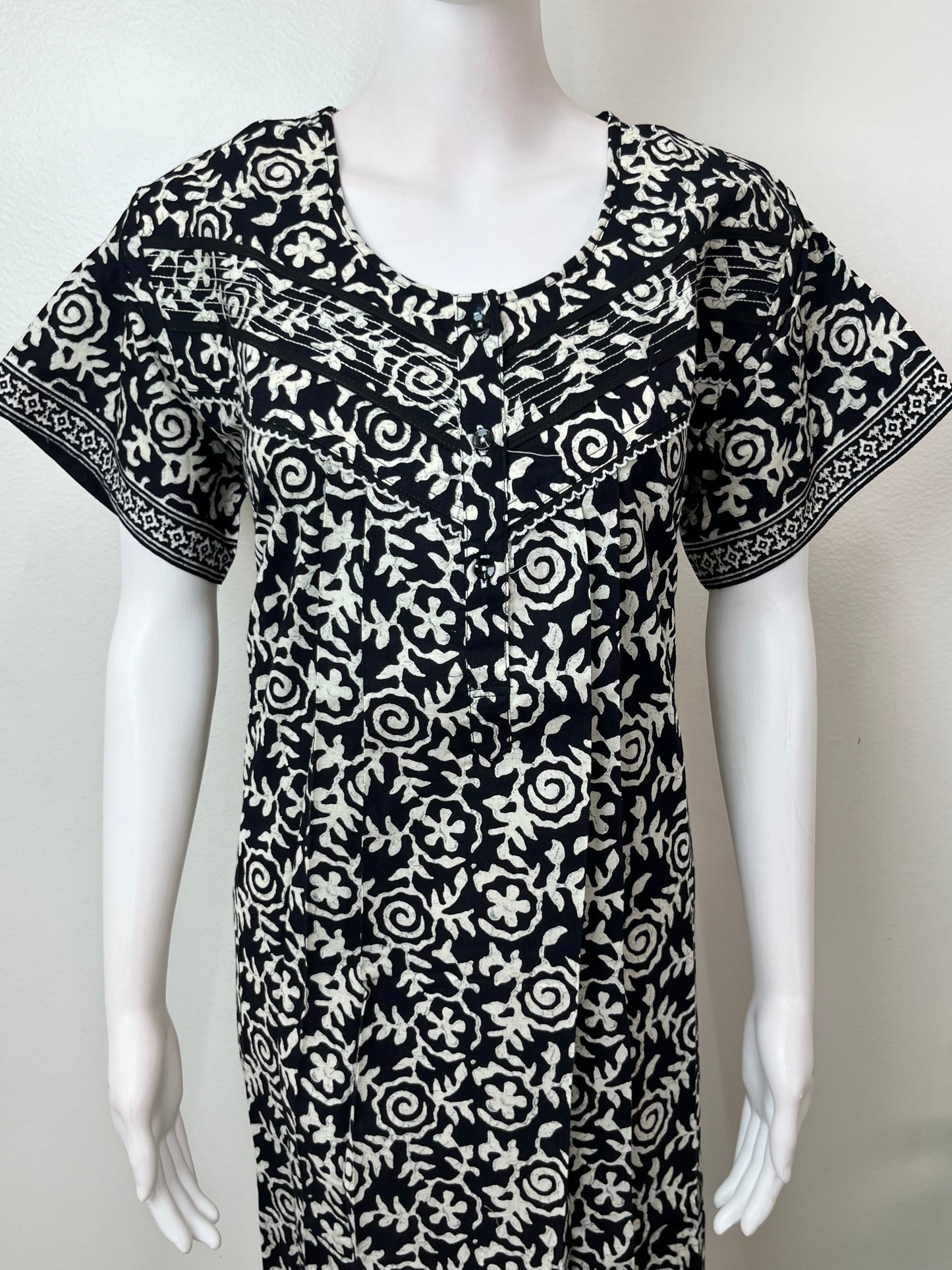 Black Elegant & Comfortable Pure Cotton Nighty