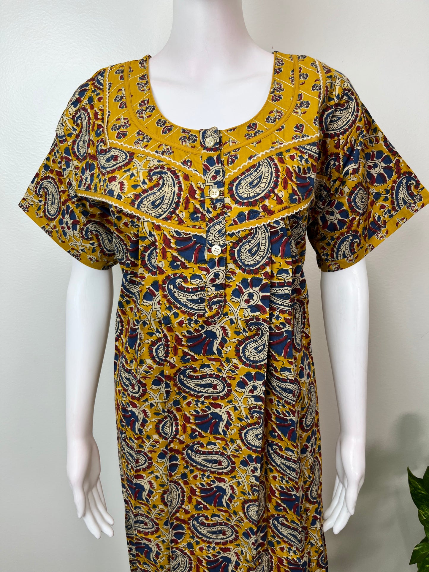 Mustard Pure Cotton Women’s Nightgown