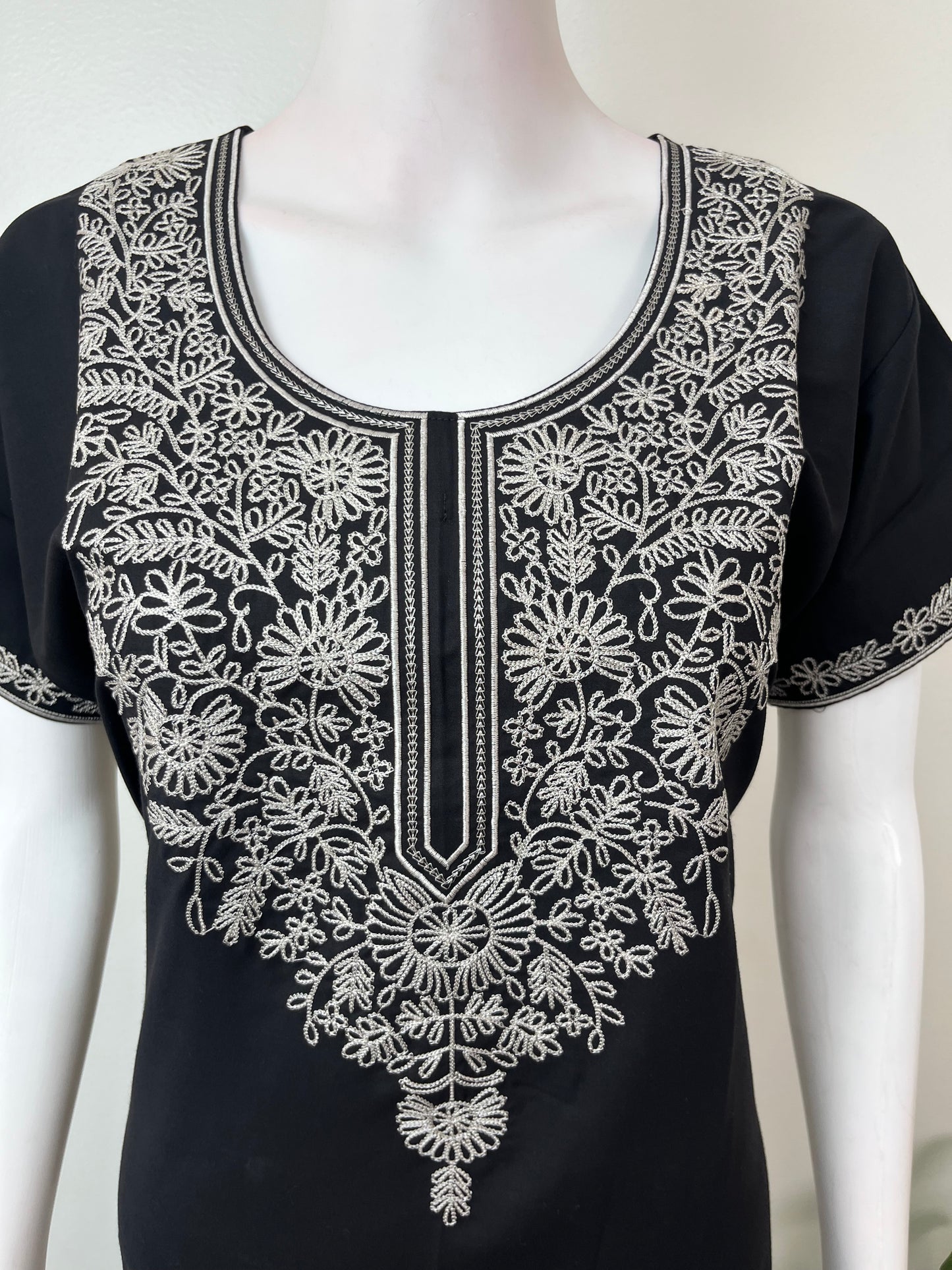 Black Premium Bizzylizzy Embroidered Nighty