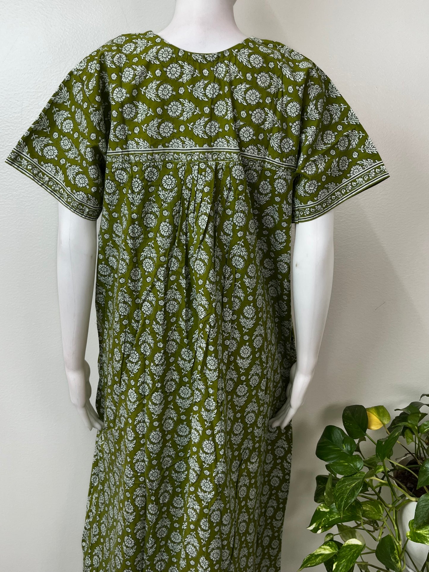 Green Pure Cotton Nighty Soft & Comfortable
