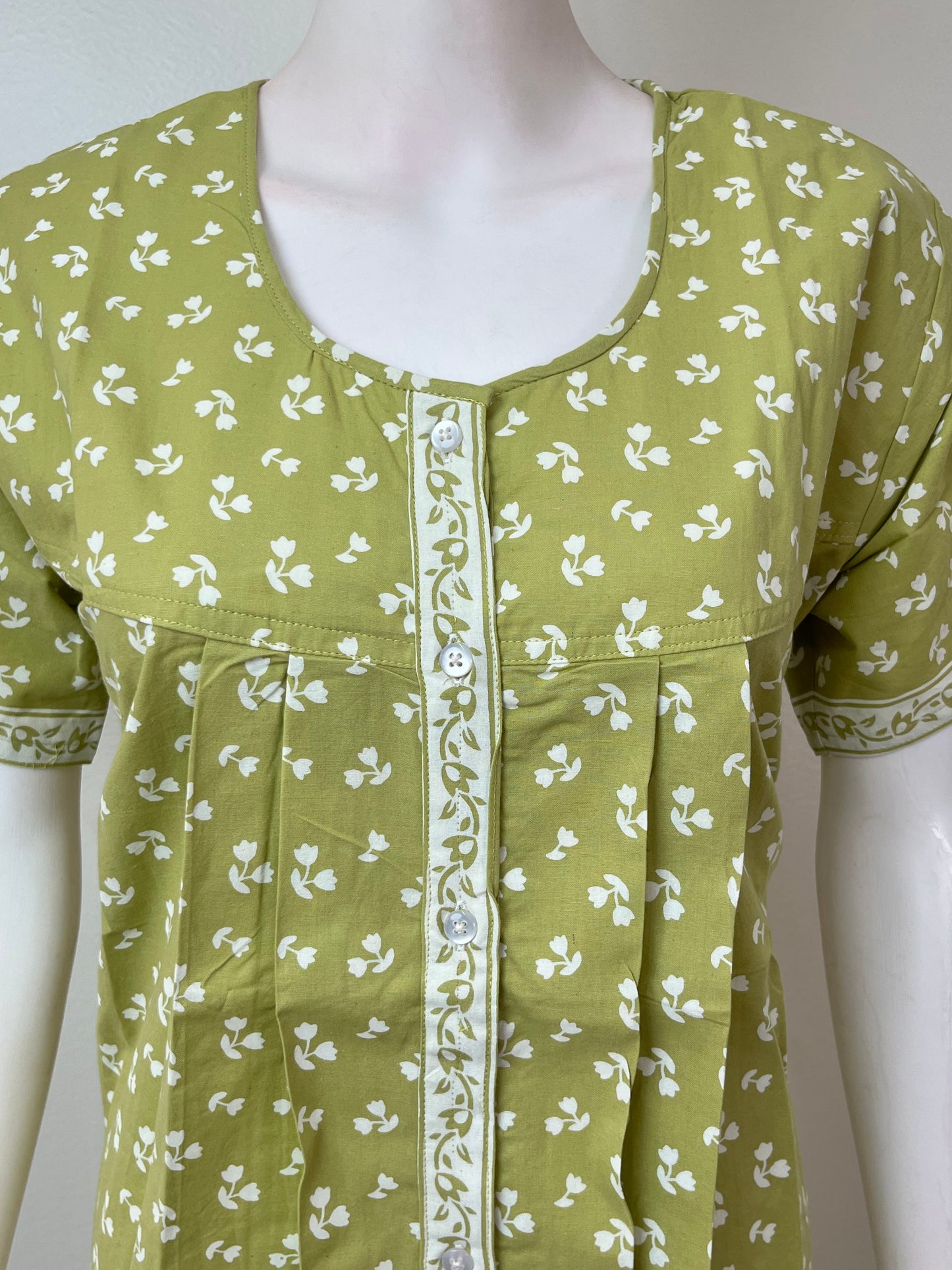 Green Front Open Pure Cotton Nightgown
