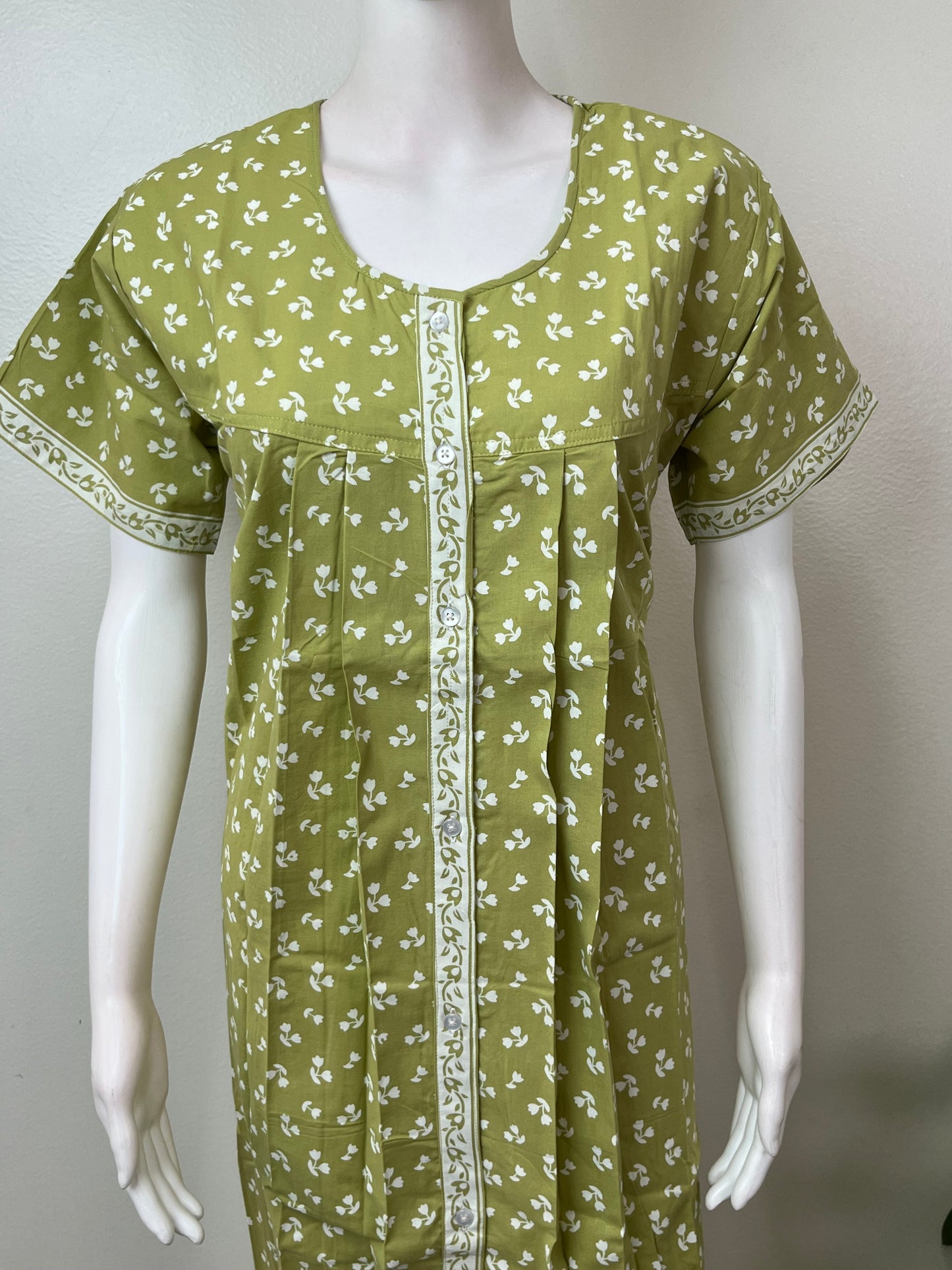 Green Front Open Pure Cotton Nightgown