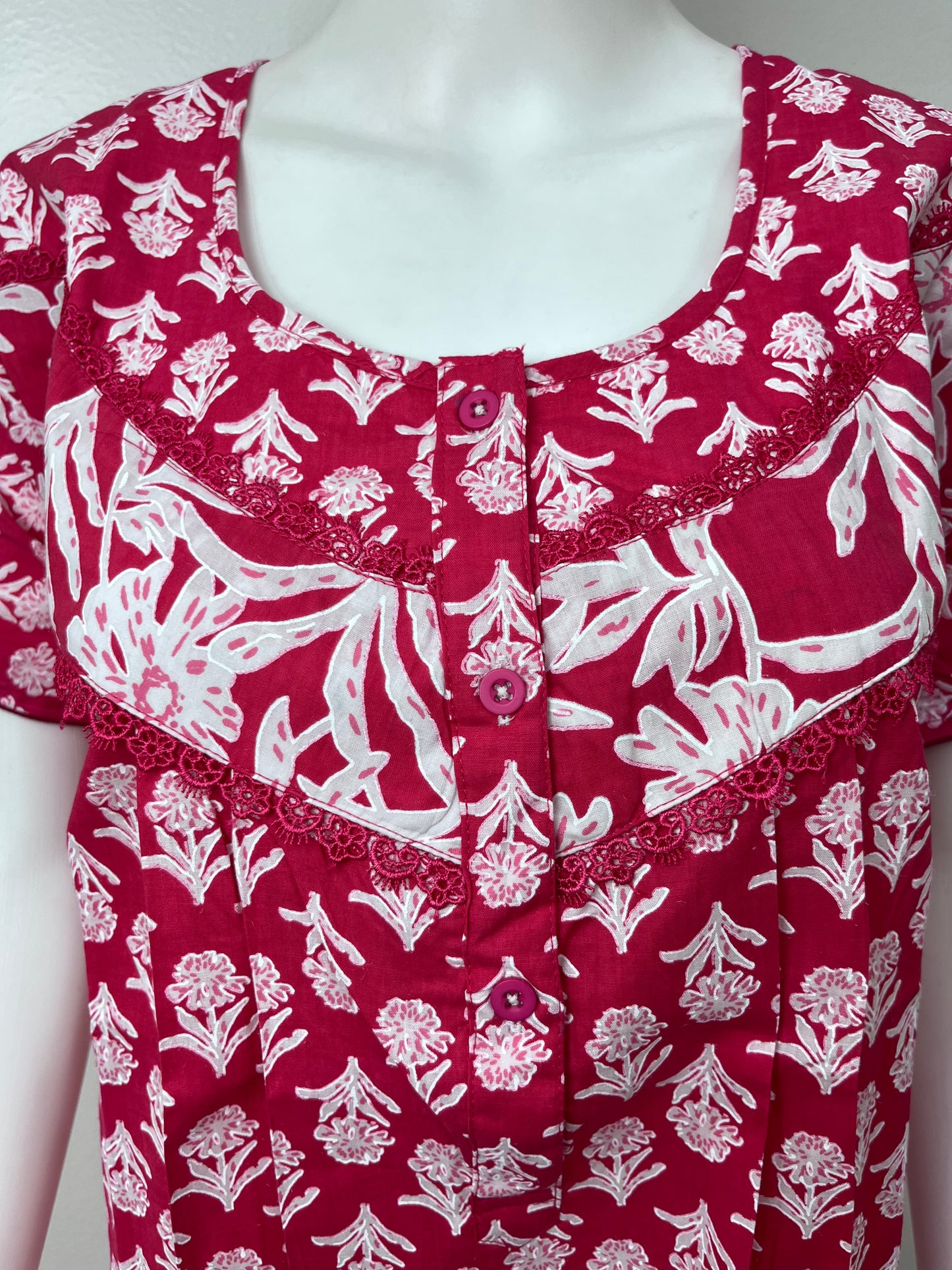 Red Floral Printed Pure Cotton Nightgown