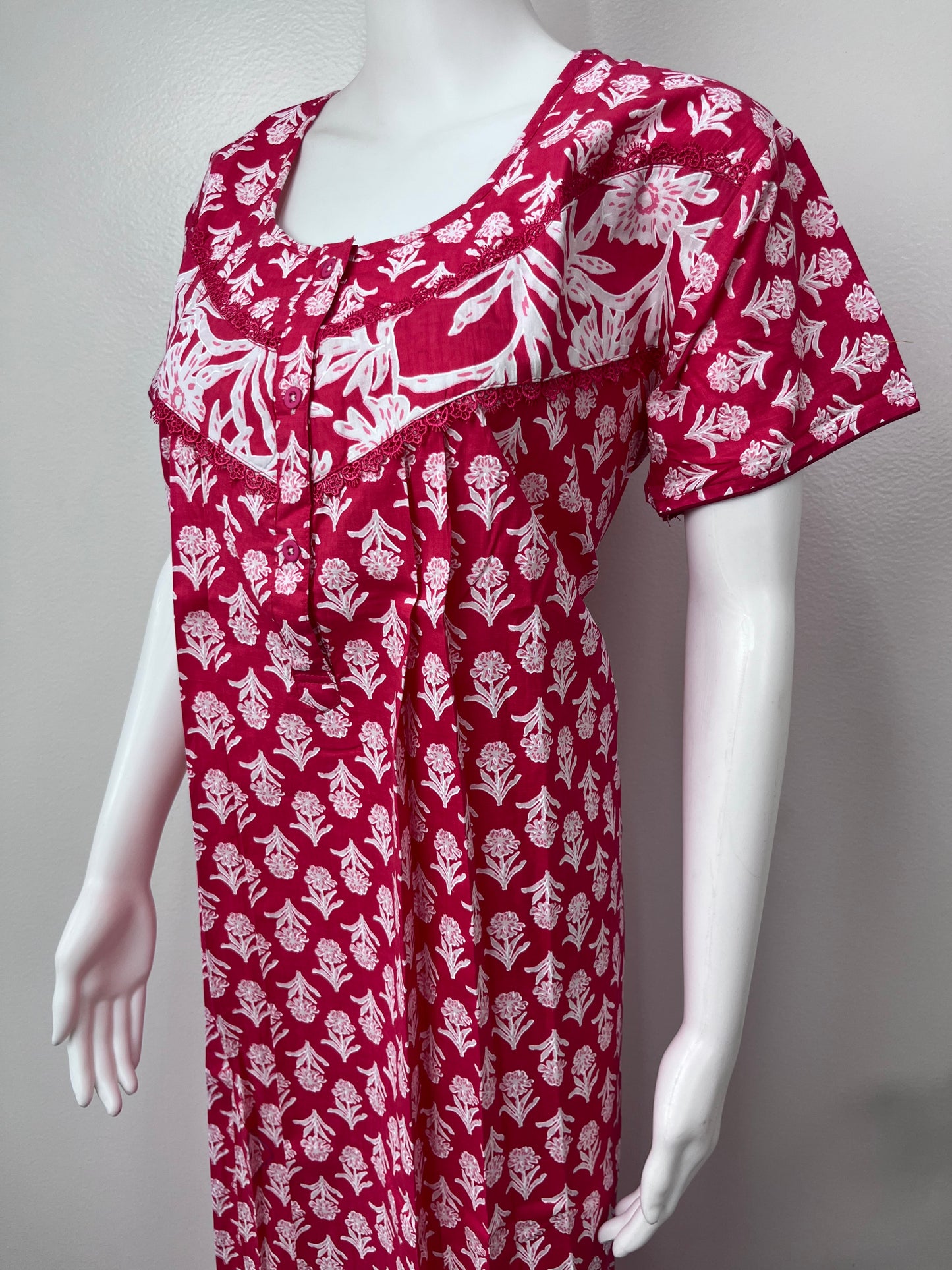 Red Floral Printed Pure Cotton Nightgown