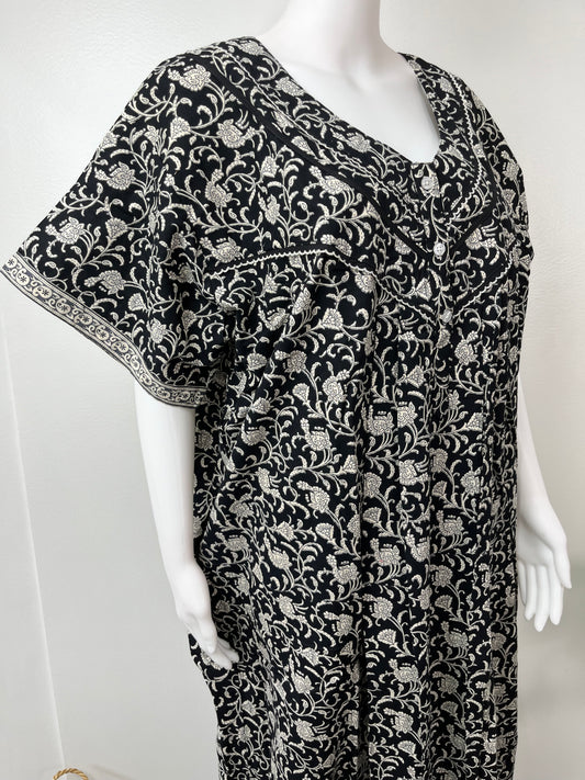 Black Pleated 100% Cotton Nightgown