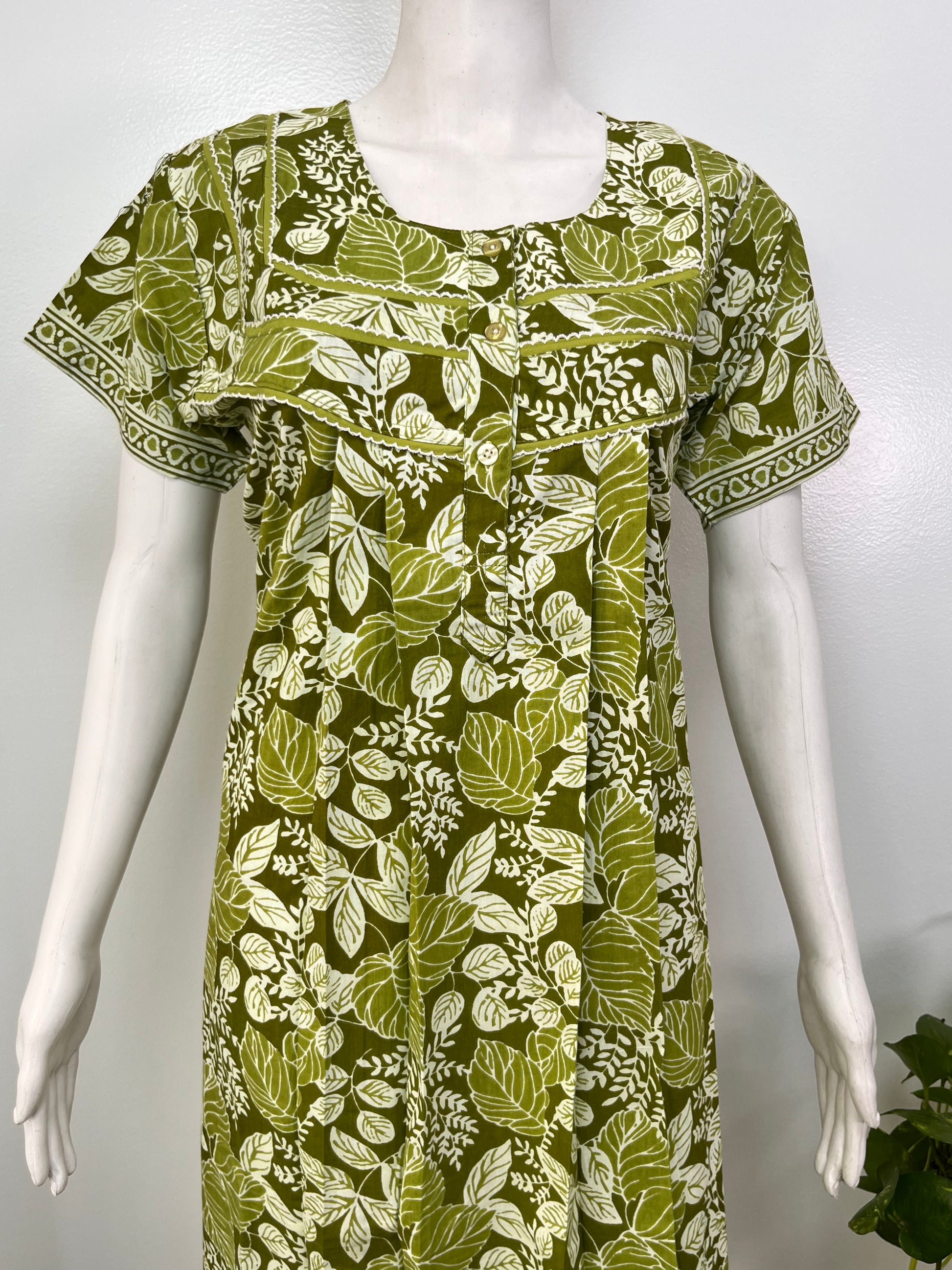 Floral printed pure cotton pleated nighty for women