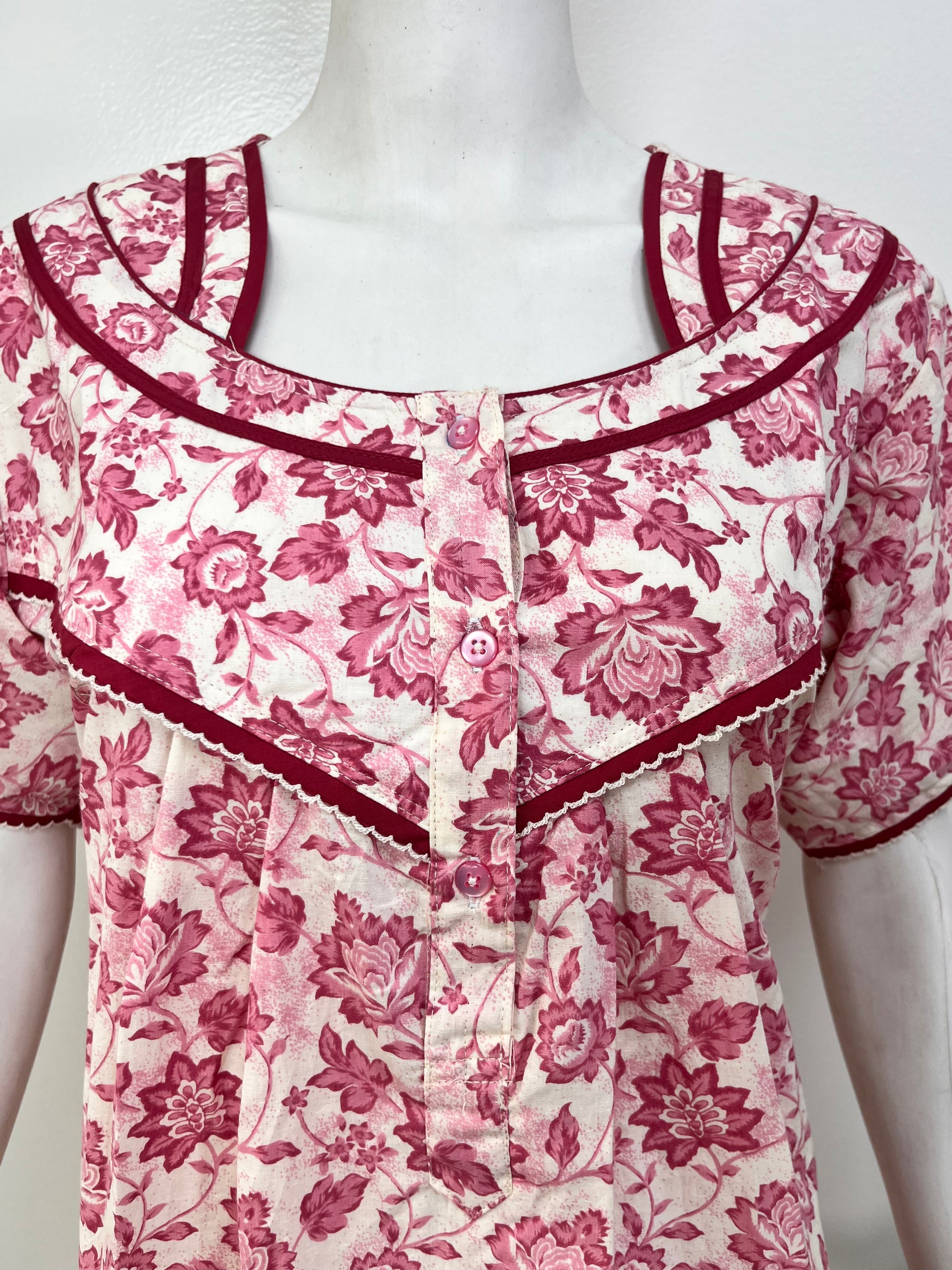 Printed pure cotton pleated nighty for women in four colours