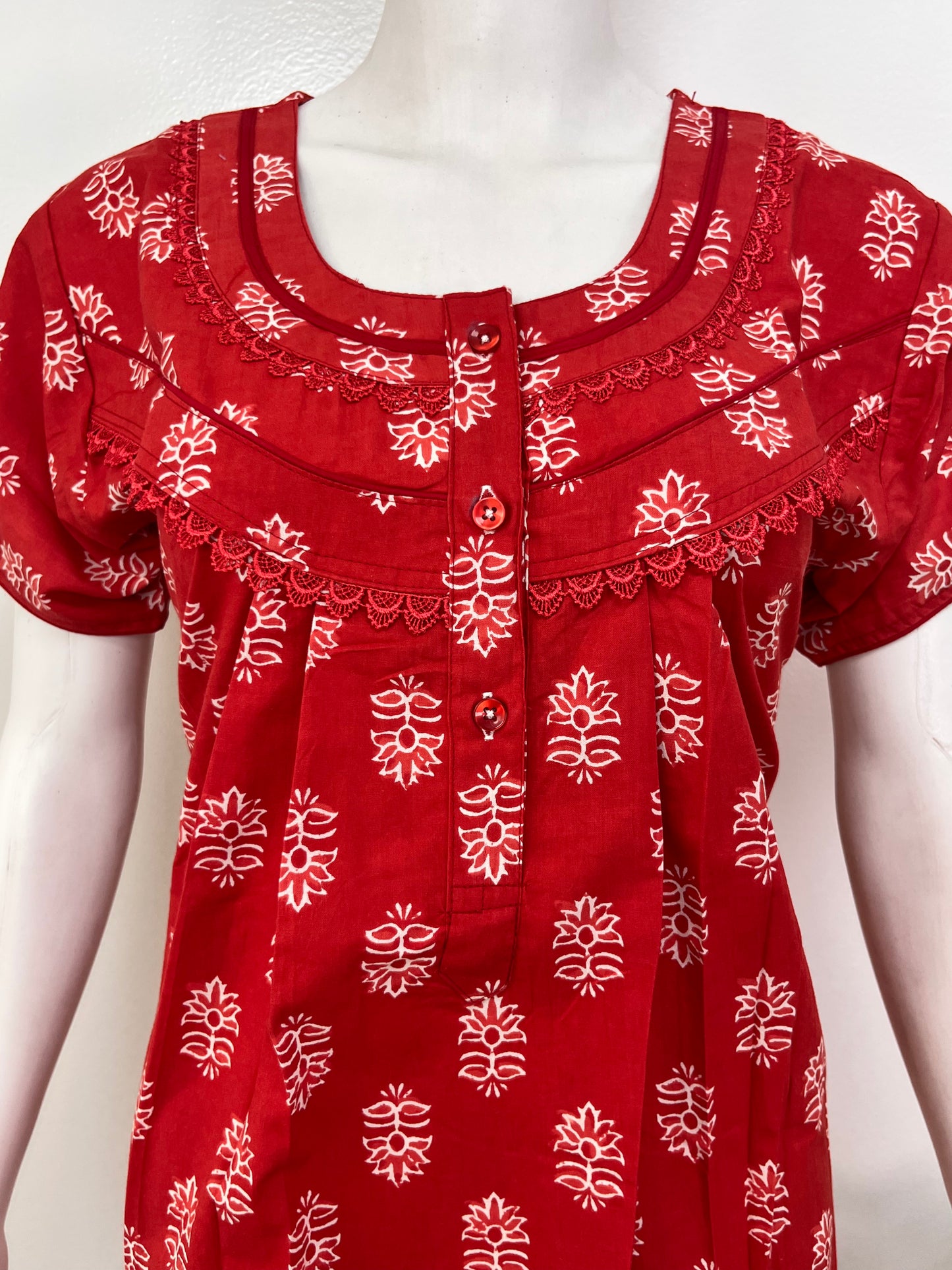 Floral pure cotton pleated nighty for women with pocket