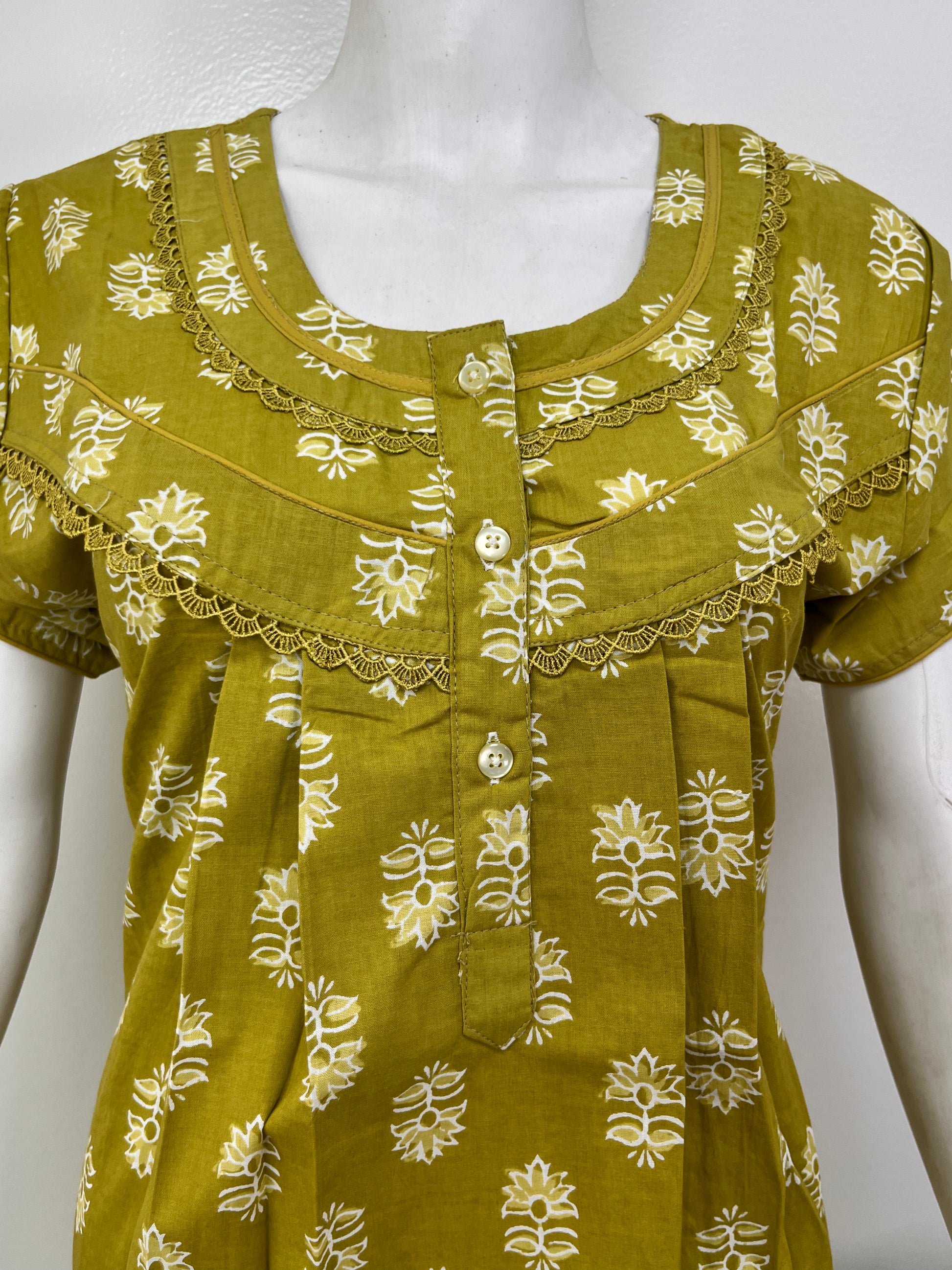 Floral pure cotton pleated nighty for women with pocket