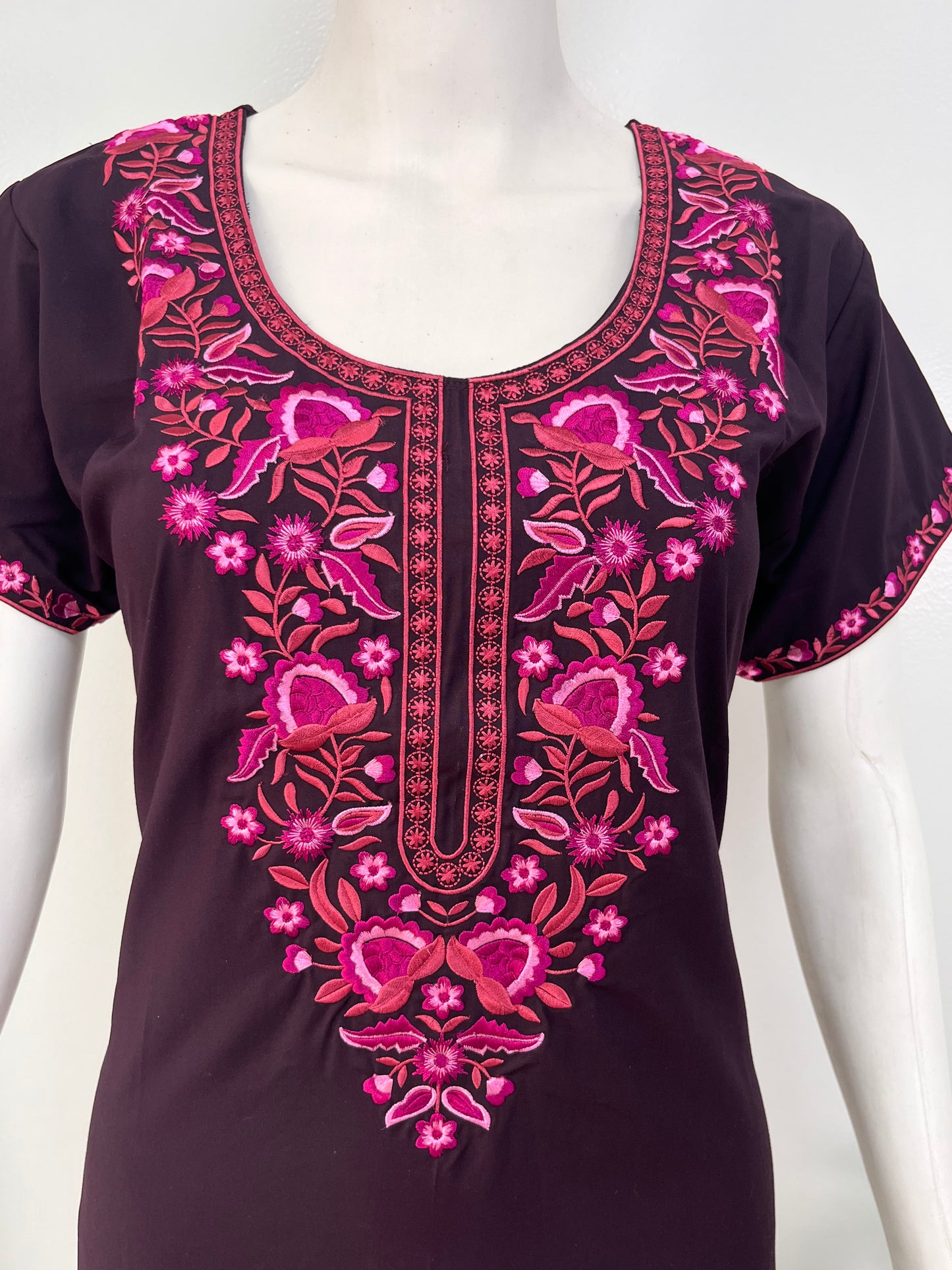 Embroidered Bizzylizzy A-line nighty for women with pocket
