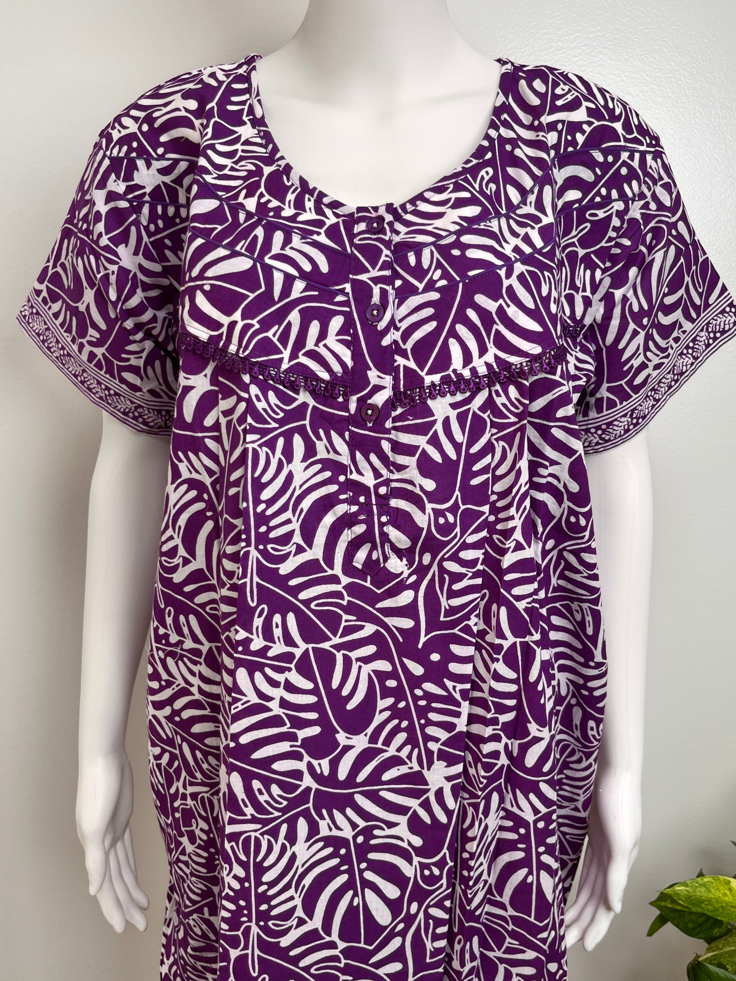 Floral Cotton Nightgown Soft Fabric & Comfortable Nightwear