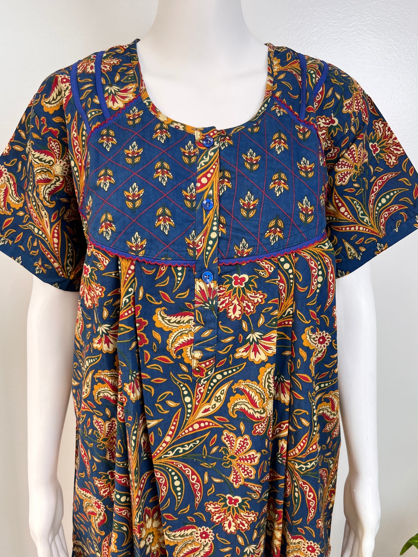 Floral Cotton Nightgown Lightweight & Comfortable Daily Wear