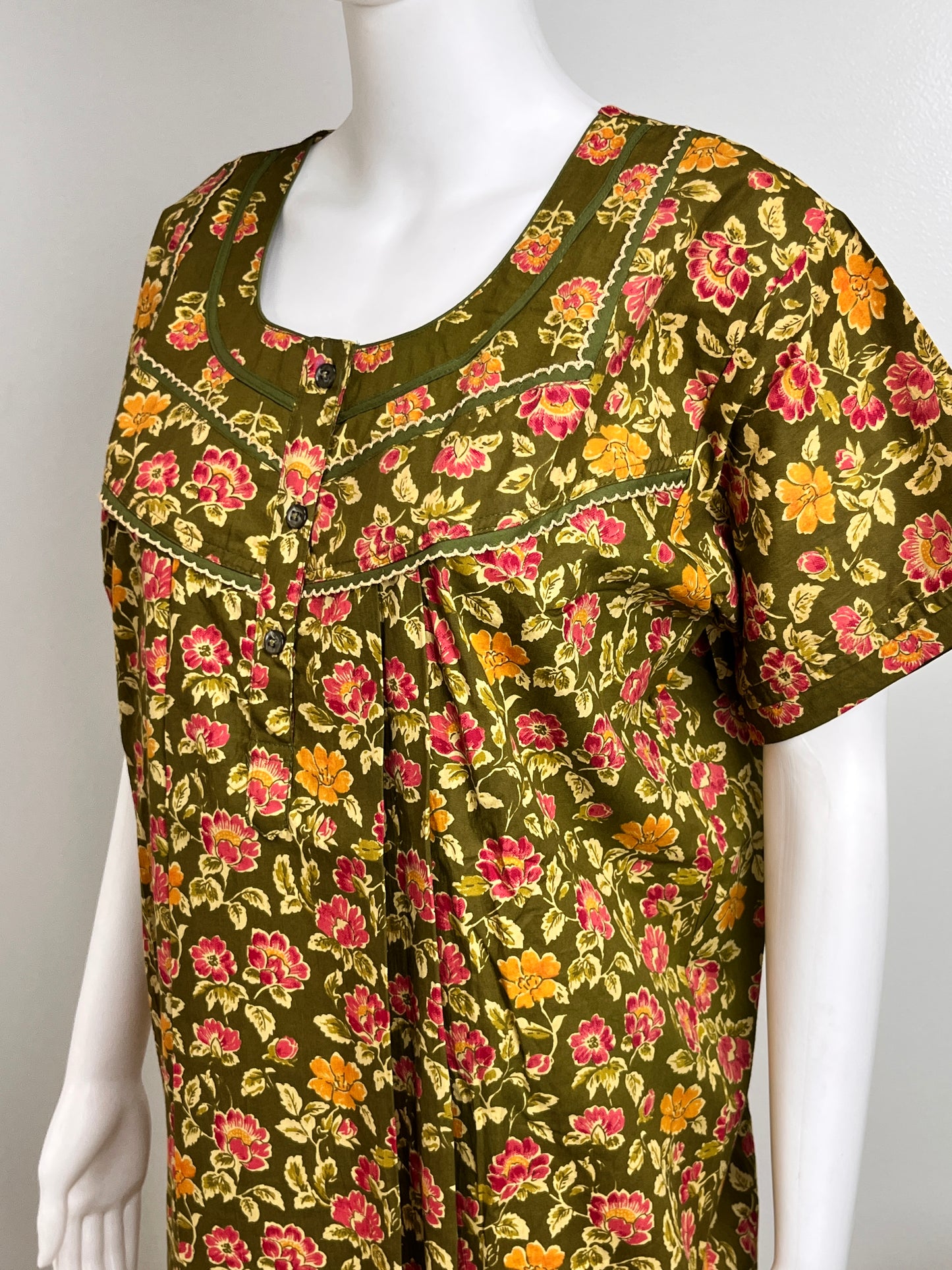 Pure Cotton Nightgown Printed Design & Soft Breathable Fabric