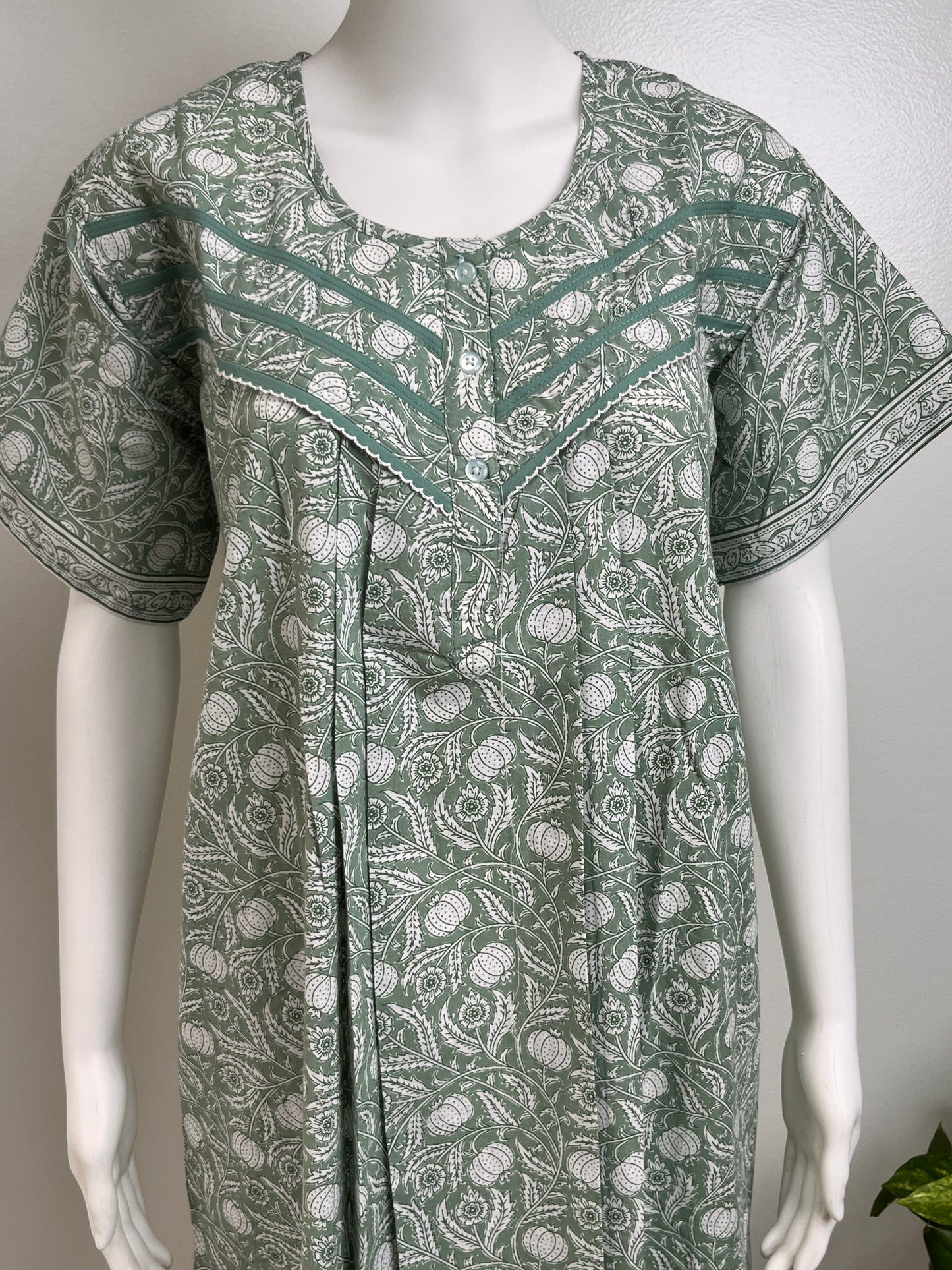 Pastel Printed Nighty Soft Fabric & Comfortable Women Sleepwear