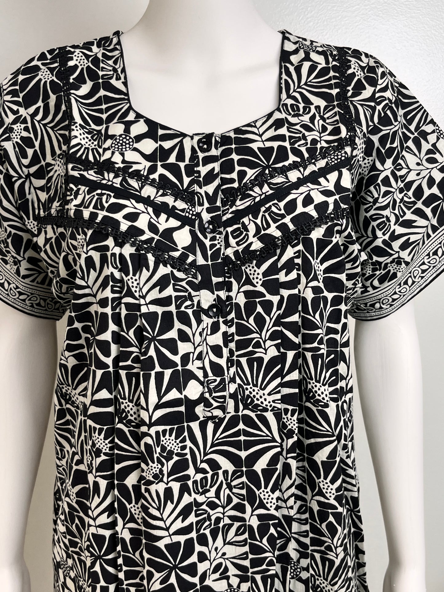 Elegant Floral Cotton Nighty Soft & Breathable