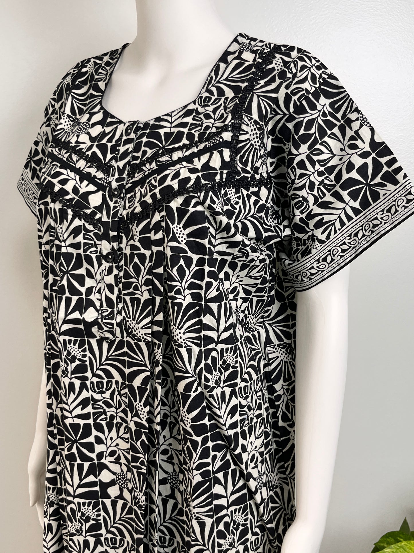 Elegant Floral Cotton Nighty Soft & Breathable