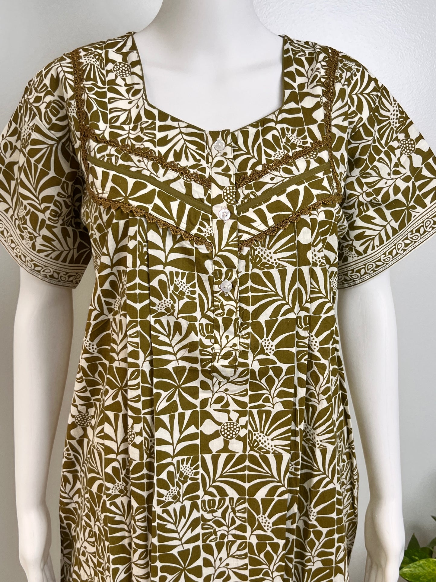 Elegant Floral Cotton Nighty Soft & Breathable