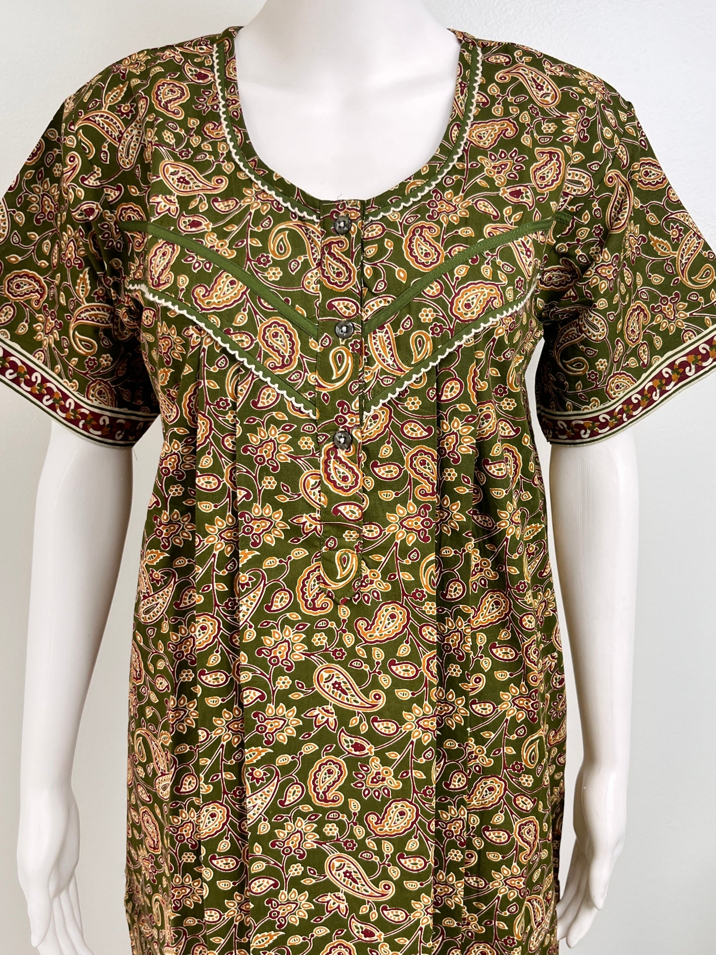 Multicolor Printed Cotton Nightgown Soft & Comfortable