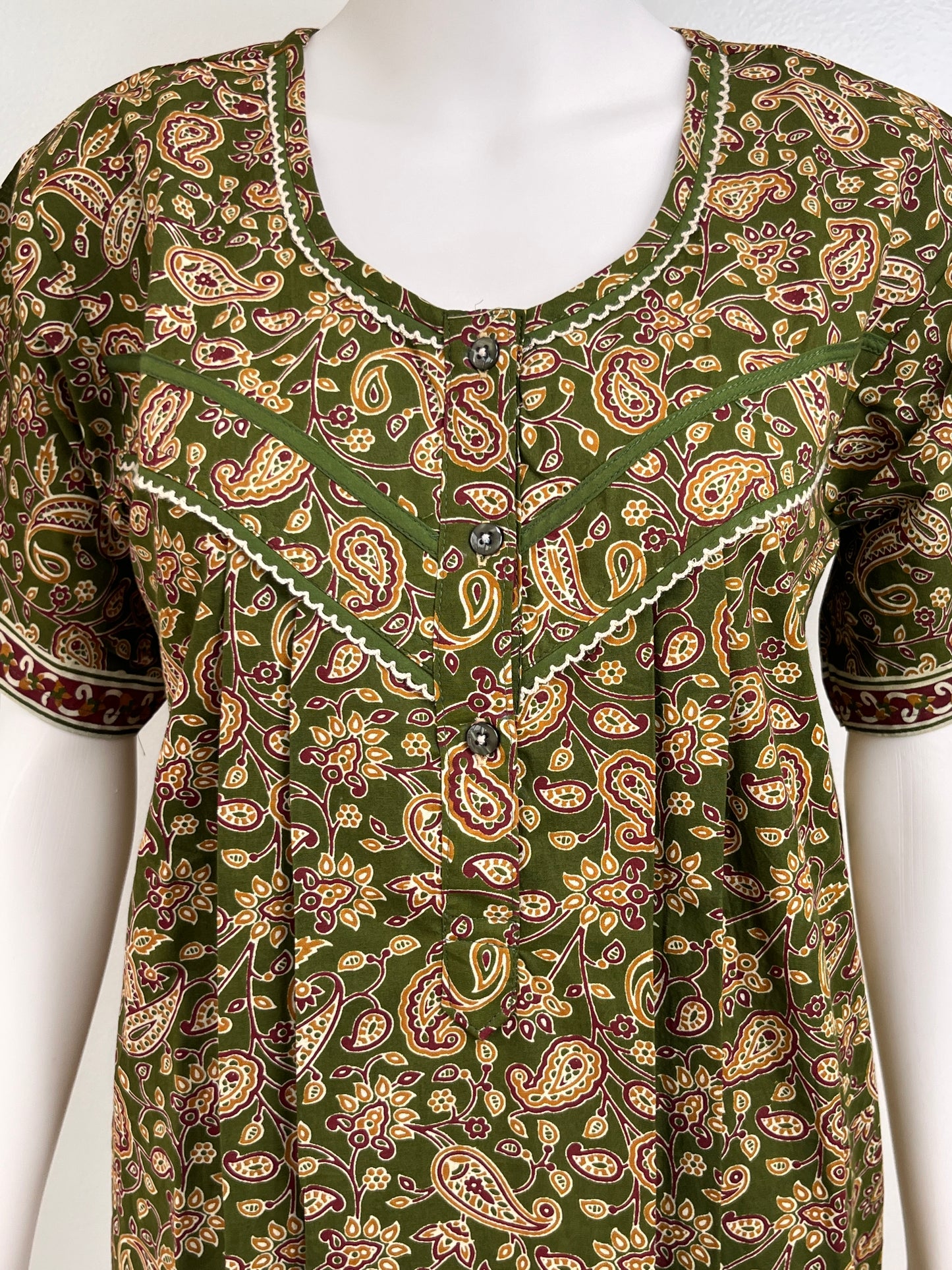 Multicolor Printed Cotton Nightgown Soft & Comfortable
