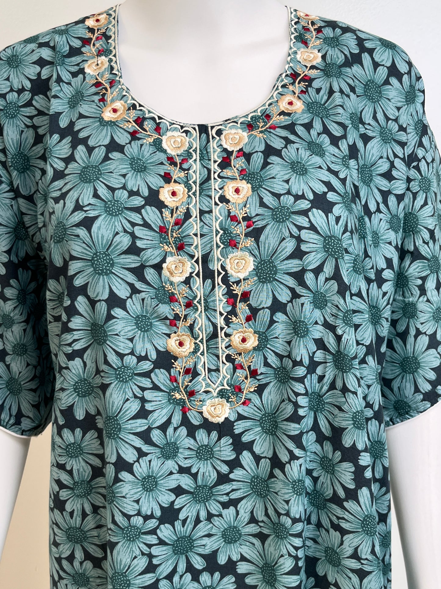 Elegant Comfortable Bizzylizzy Nighty