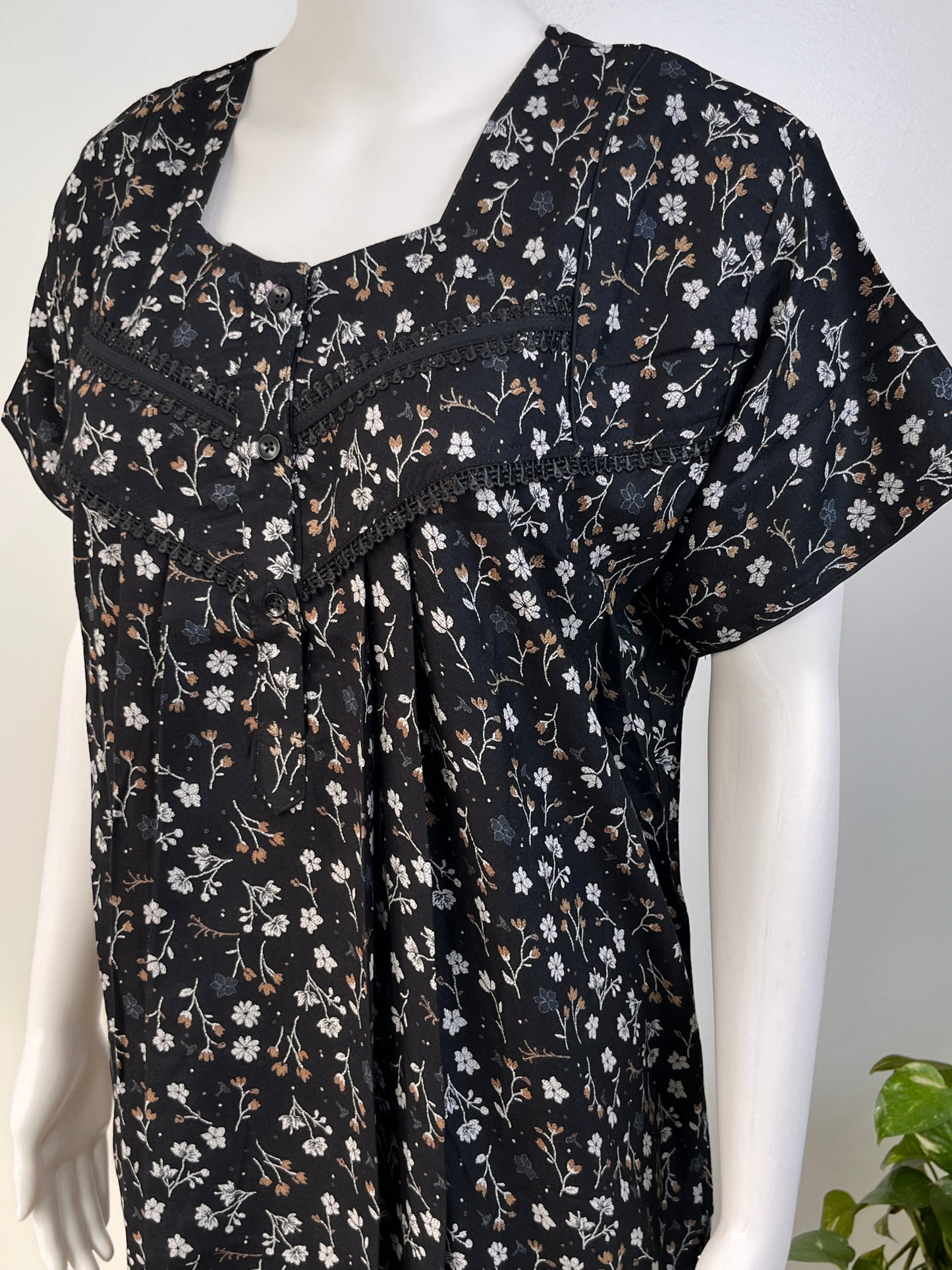 Floral Alpine Nightgown Lightweight & Long-Lasting