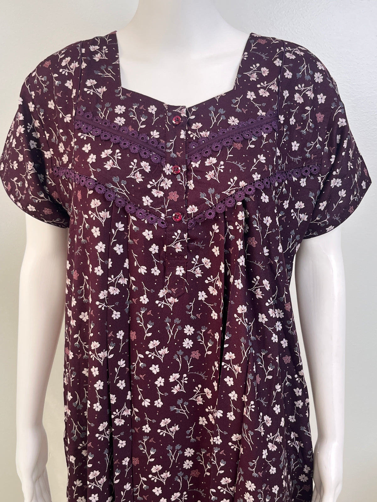 Floral Alpine Nightgown Lightweight & Long-Lasting