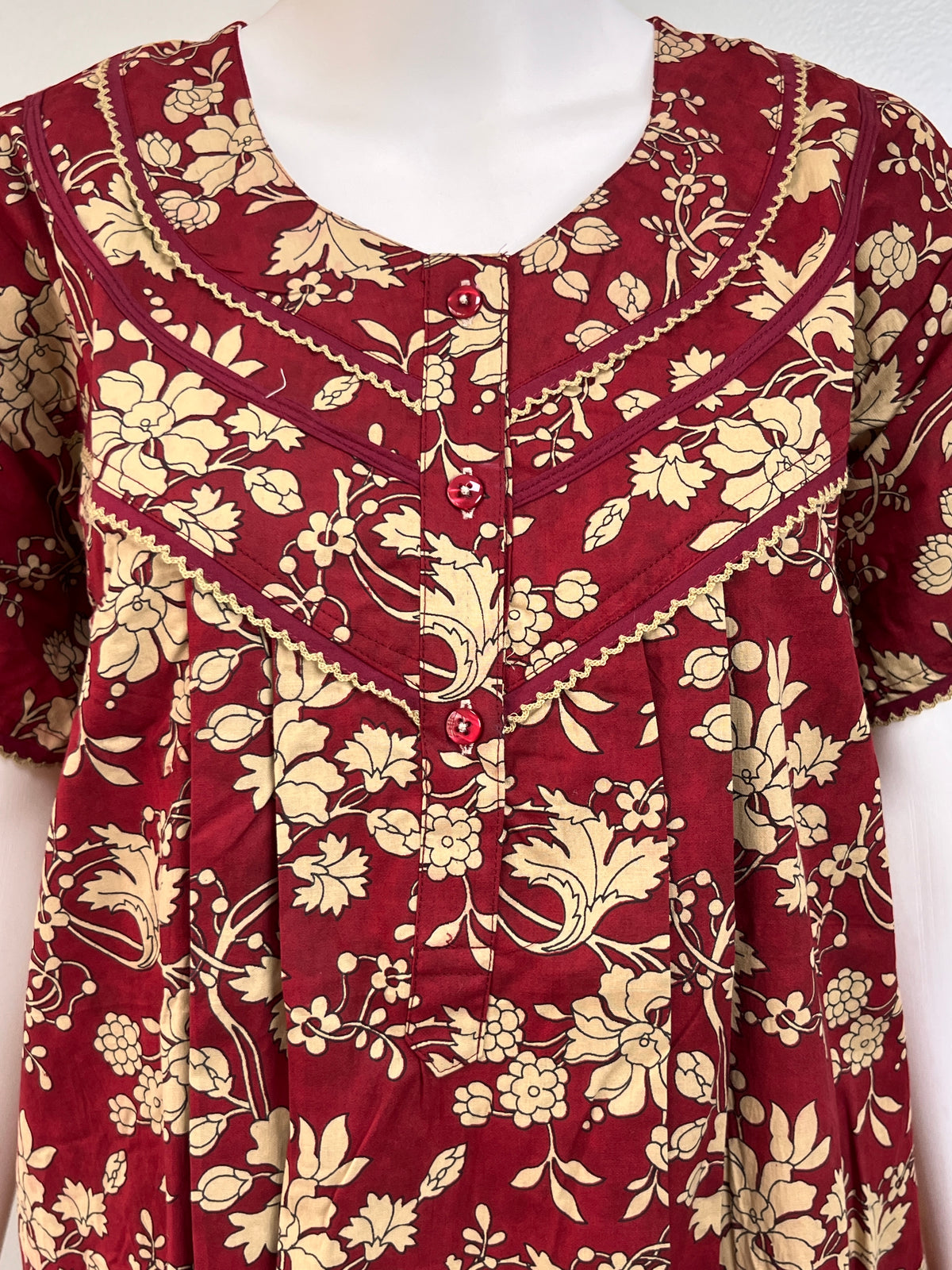 Cotton Fabric Lightweight & Airy Nightgown