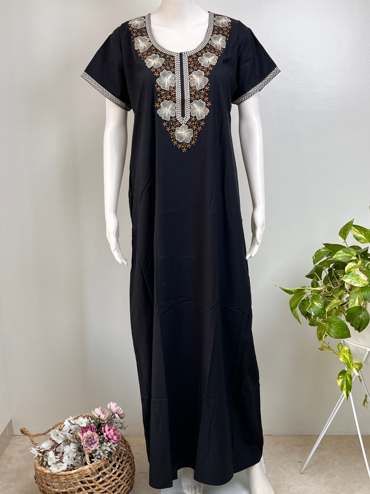 Floral Bizzy Lizzy Nighty Soft & Comfortable