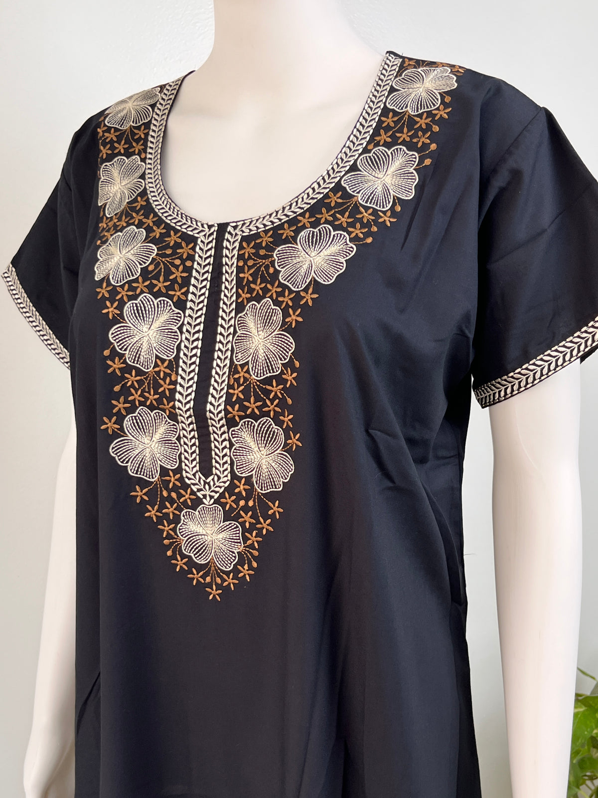 Floral Bizzy Lizzy Nighty Soft & Comfortable