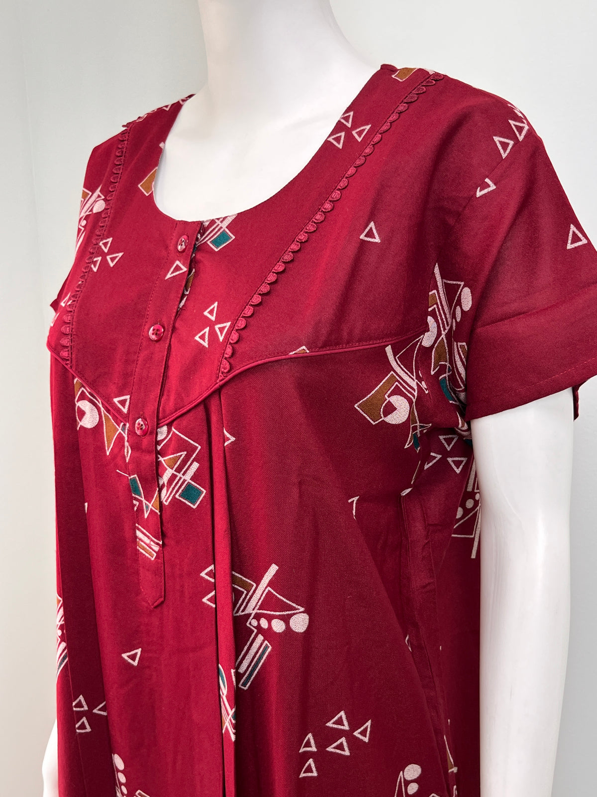 Geometric Printed Alpine Nightgown Stylish & Long-Lasting