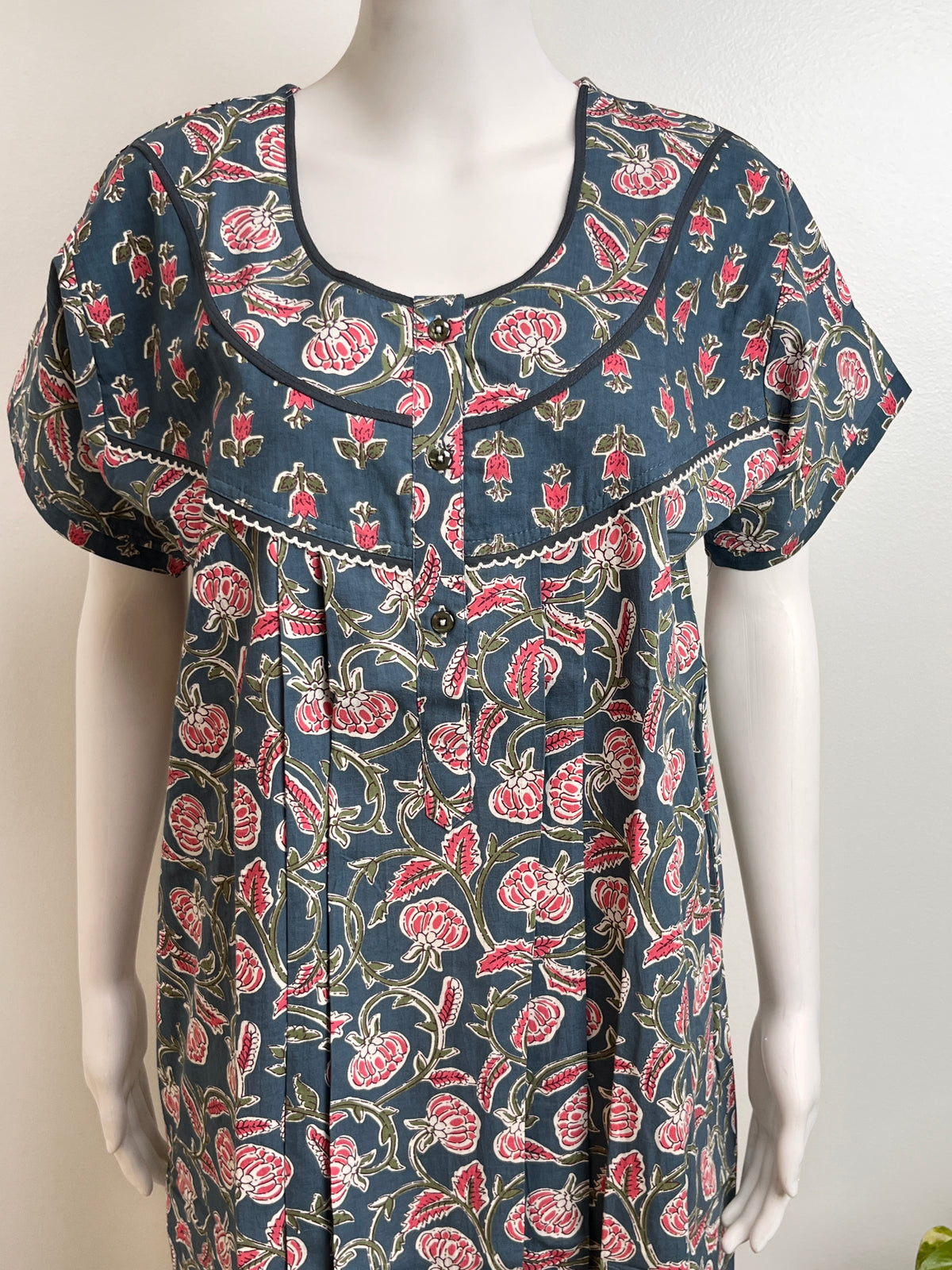 Printed Pure Cotton Nighty Comfortable & Skin-Friendly Sleepwear