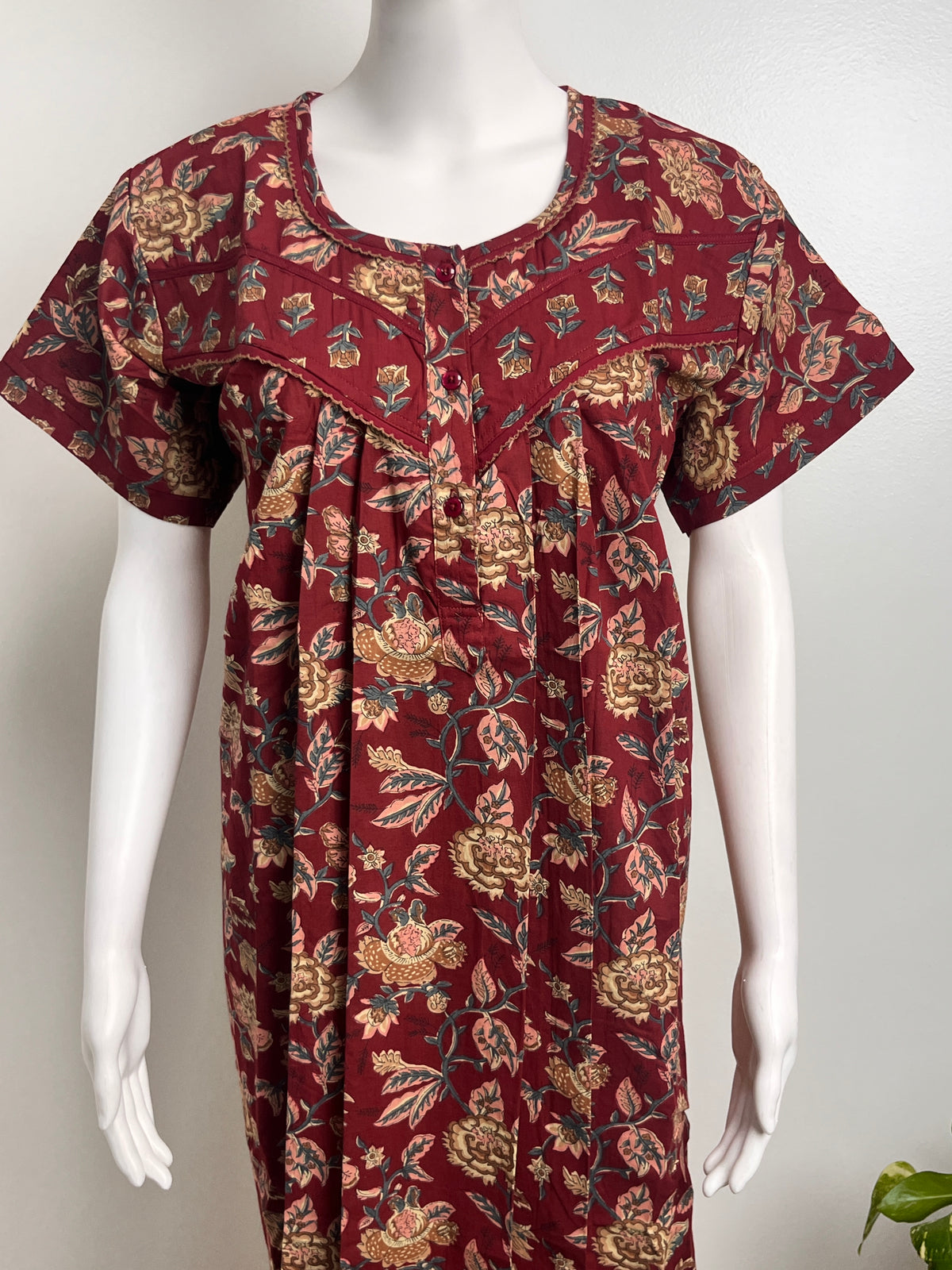 Floral Print Cotton Nighty Lightweight & Comfortable Sleepwear