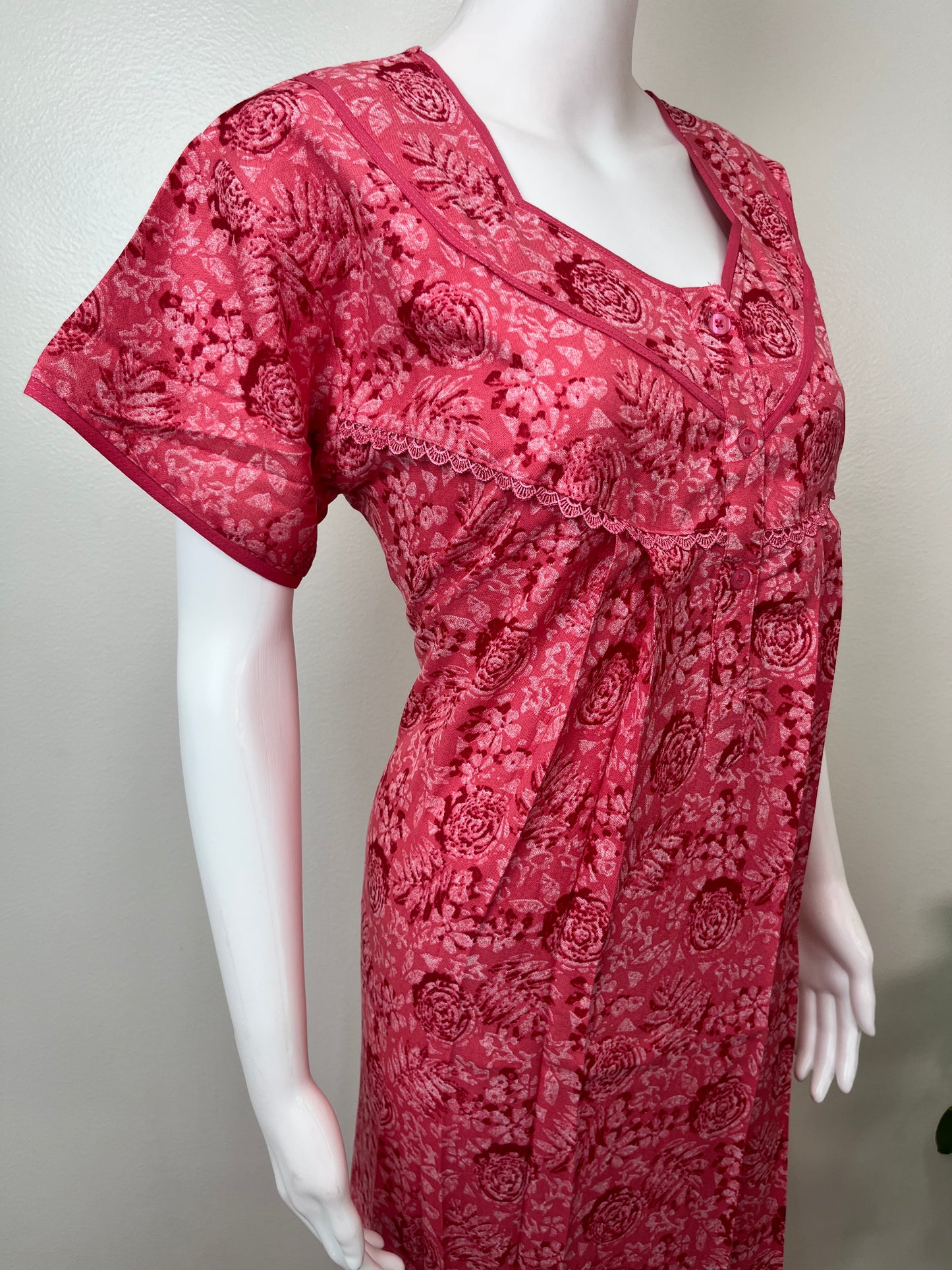 Pink Alpine Nighty Elegant & Long-Lasting