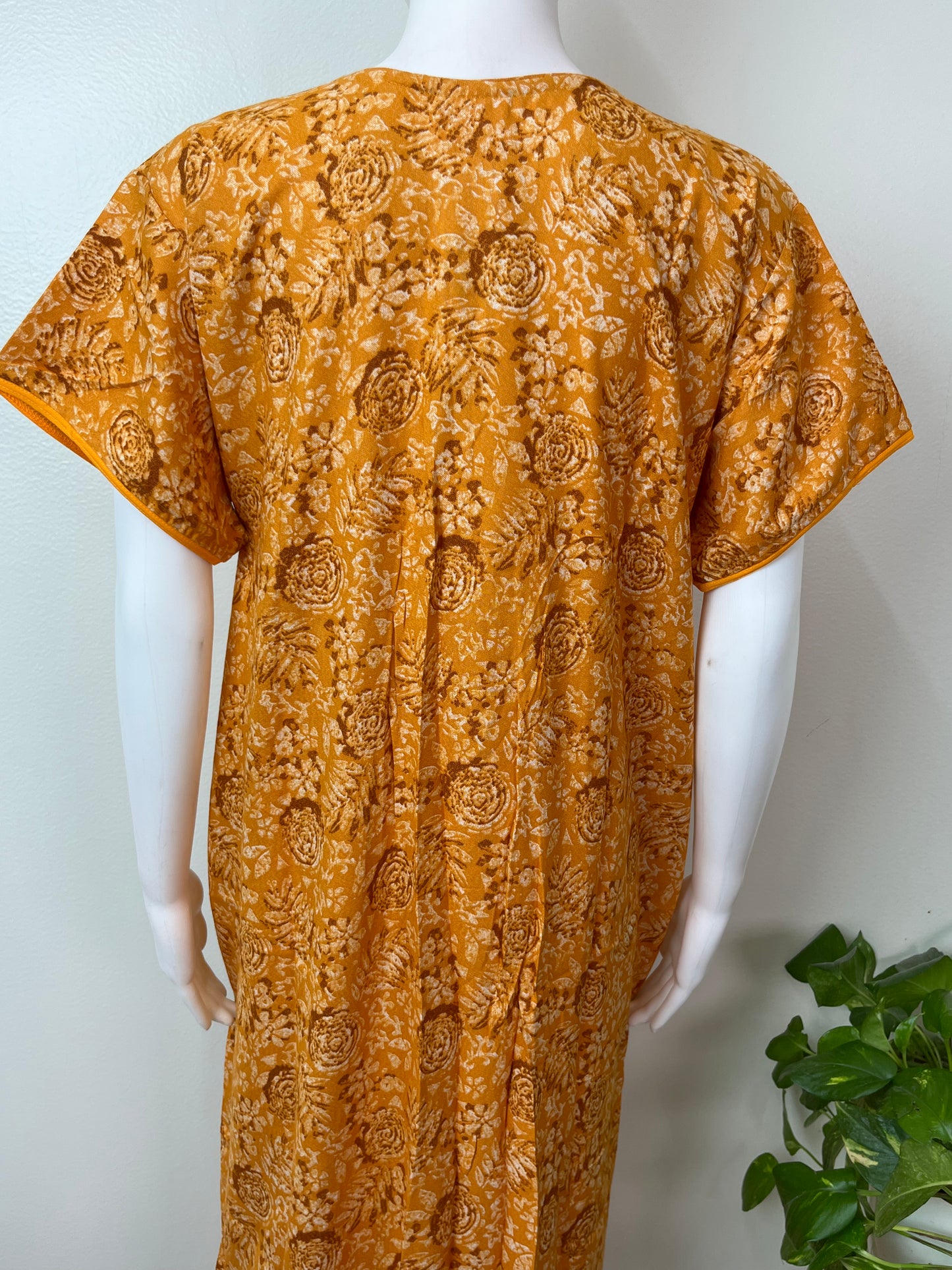 Yellow Pleated Style Alpine Fabric Women's Nightgown