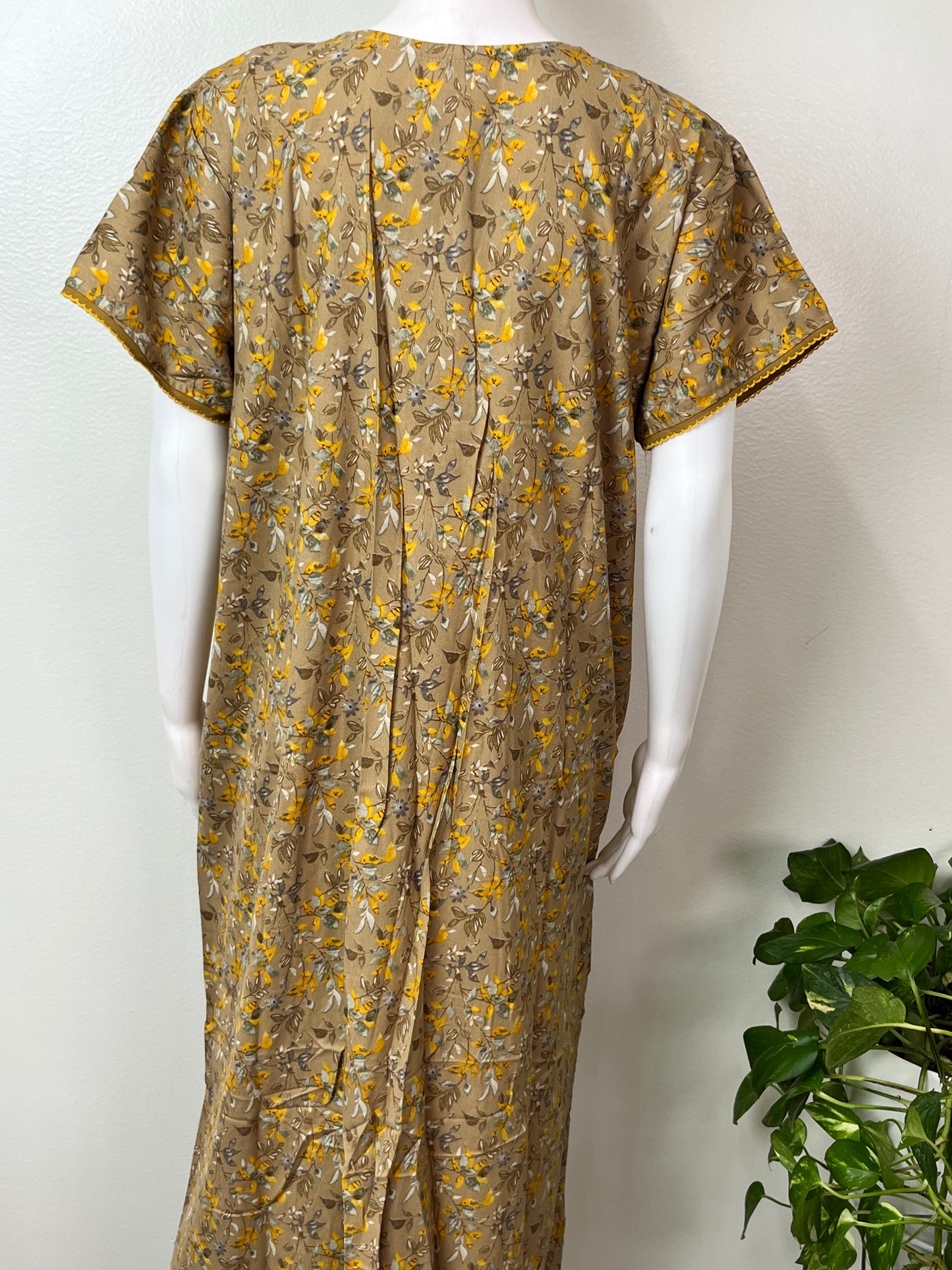 Pleated Style Alpine Nightgown for Women
