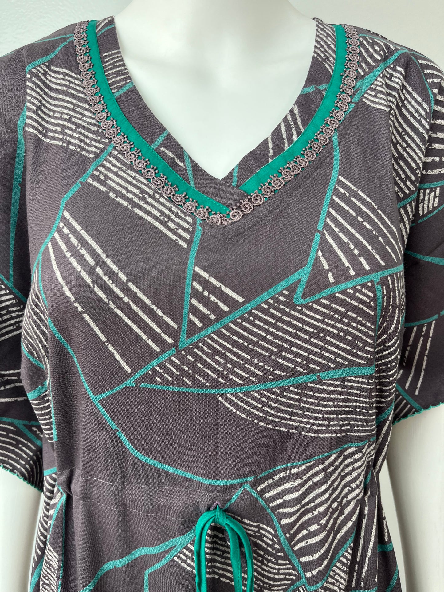 Grey Alpine Kaftan Elegant & Classy