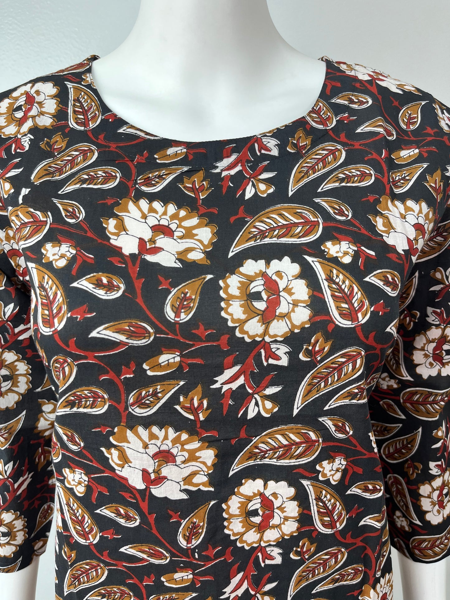 Graceful Handblock Printed Pure Cotton Night Suit