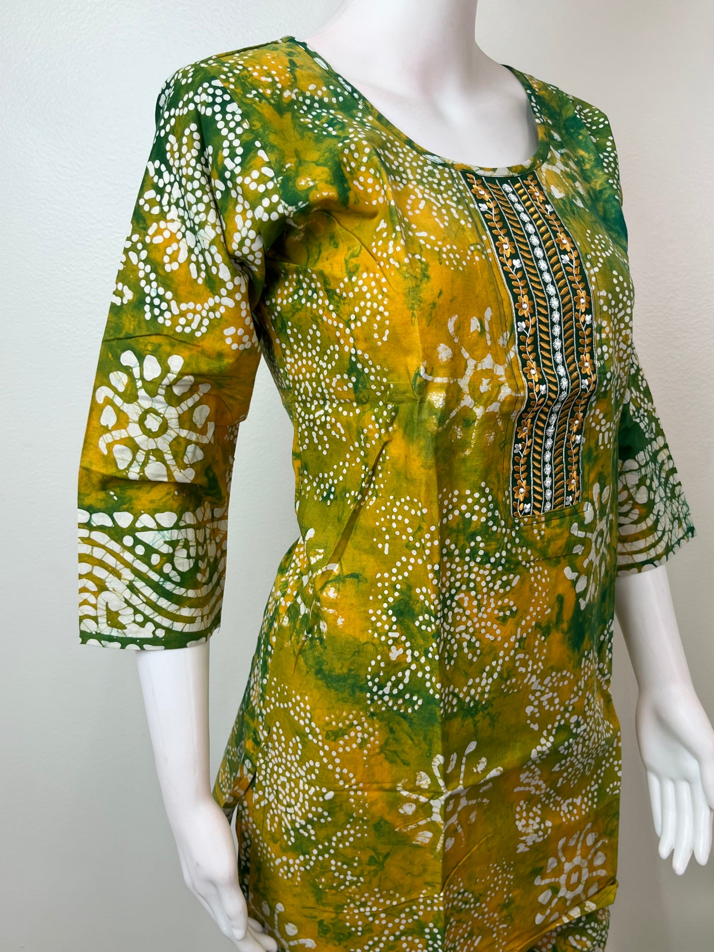 Green Bandhani Pure Cotton Night Suit