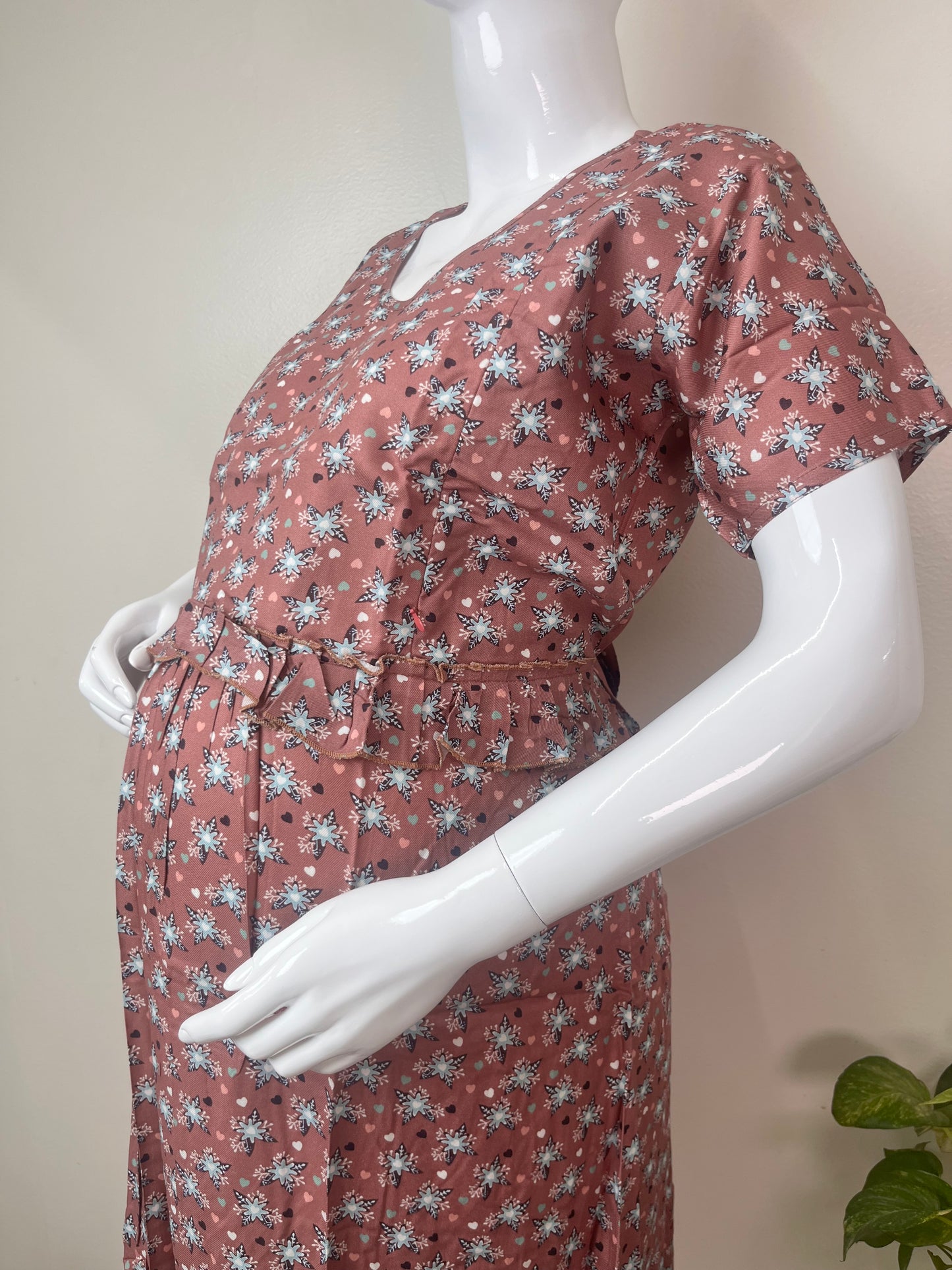 Nursing Comfort Rayon Fabric Maternity Gown for Women