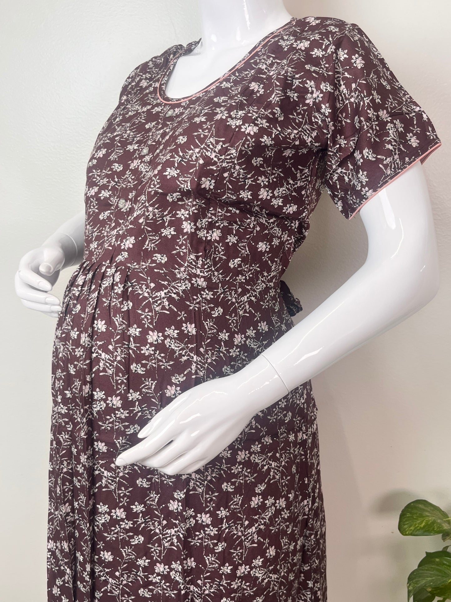 Comfortable Pregnancy Rayon Fabric Night Gown with Nursing Zip