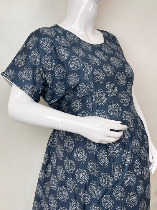 Cozy Fit Rayon Fabric Maternity Gown for Women